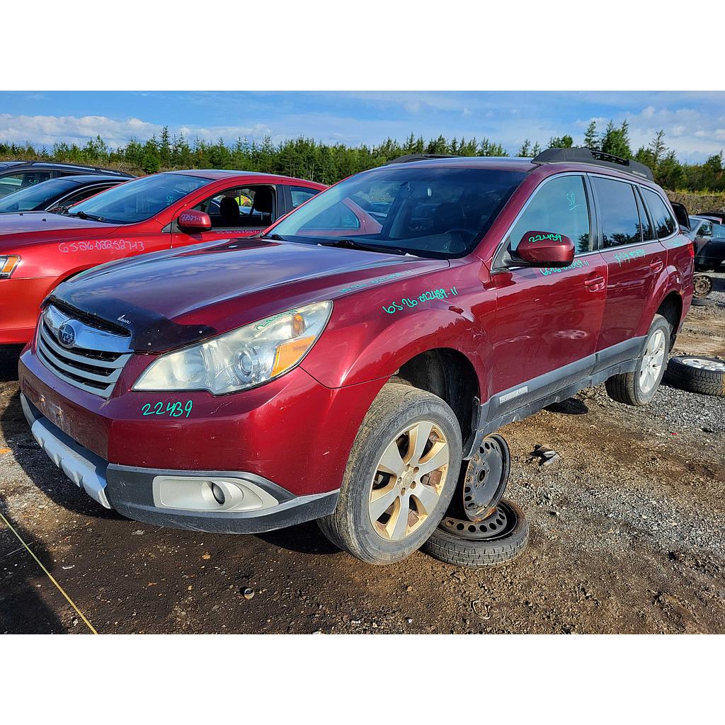 SUBARU OUTBACK 2011
