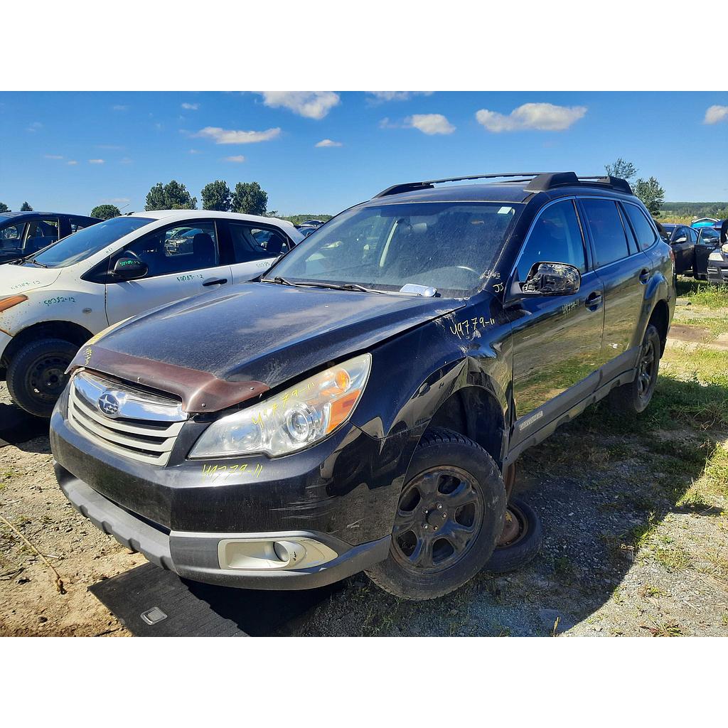 SUBARU OUTBACK 2011