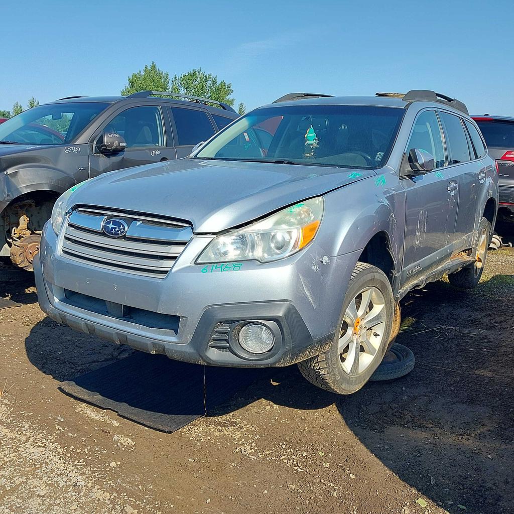 SUBARU OUTBACK 2013