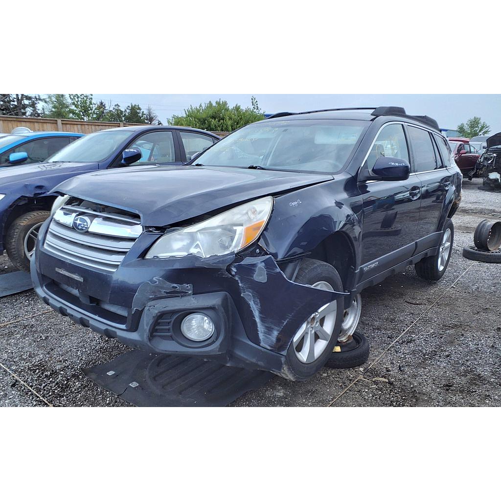 SUBARU OUTBACK 2013