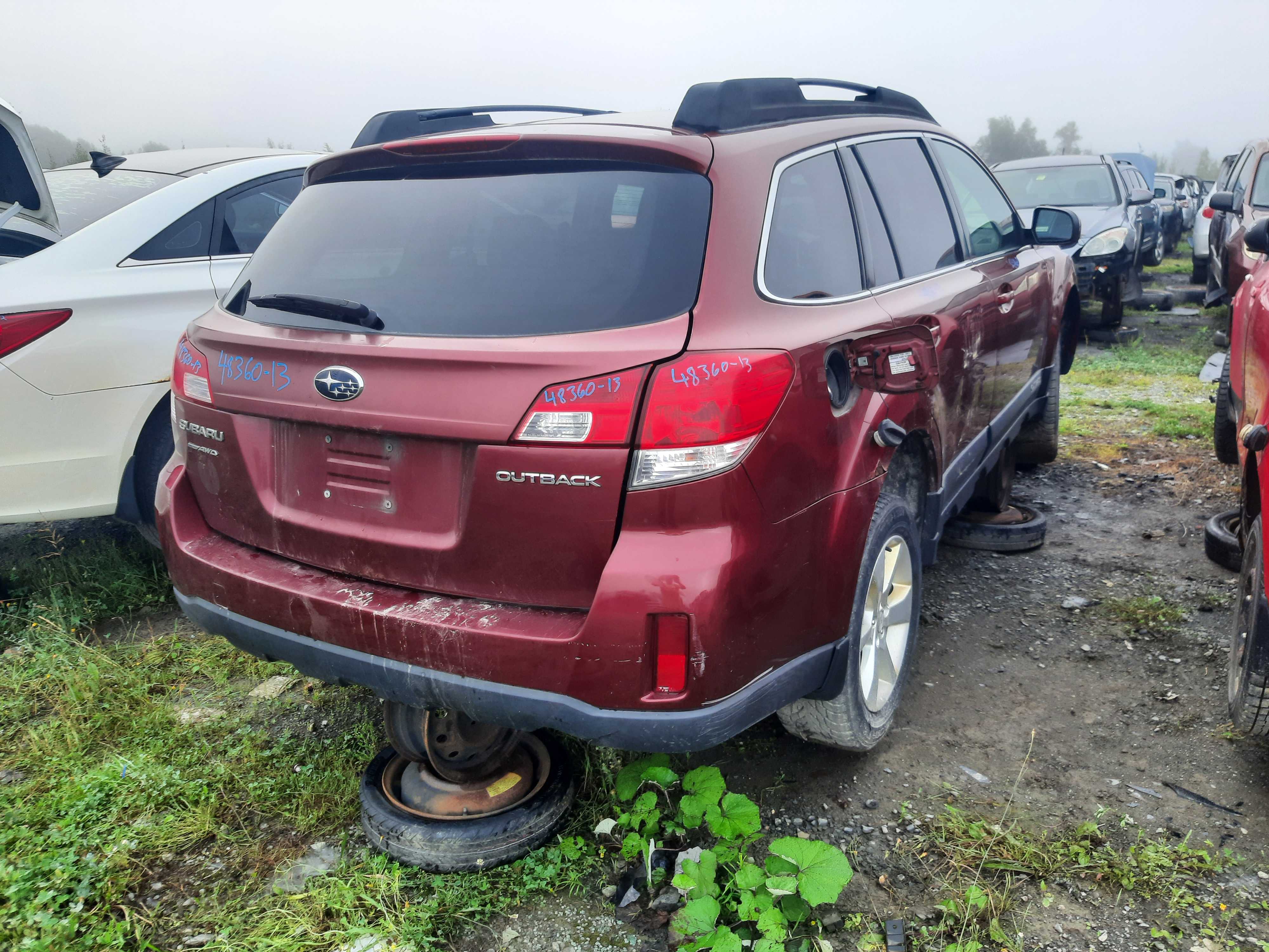 SUBARU OUTBACK 2013