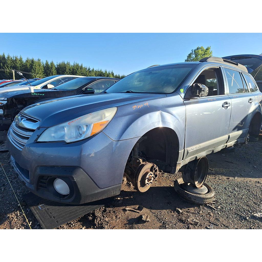 SUBARU OUTBACK 2014