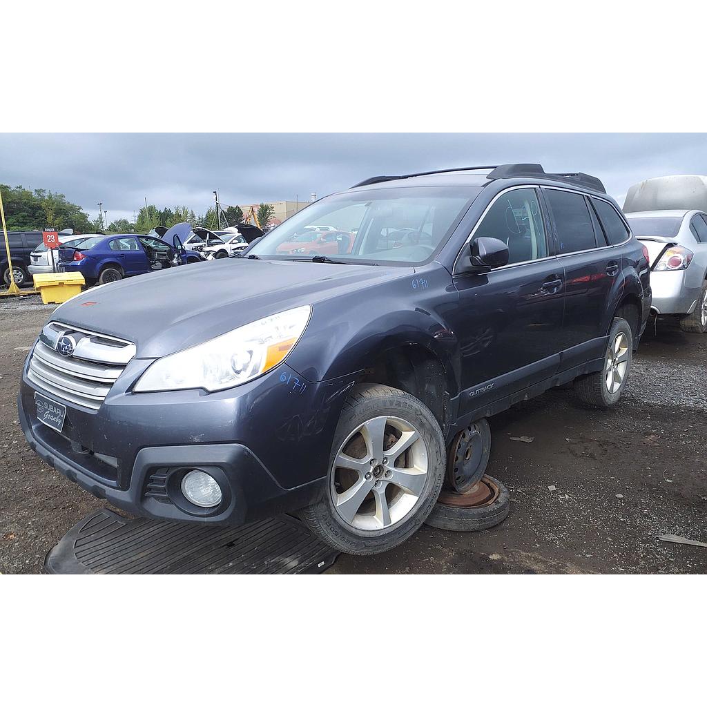 SUBARU OUTBACK 2014
