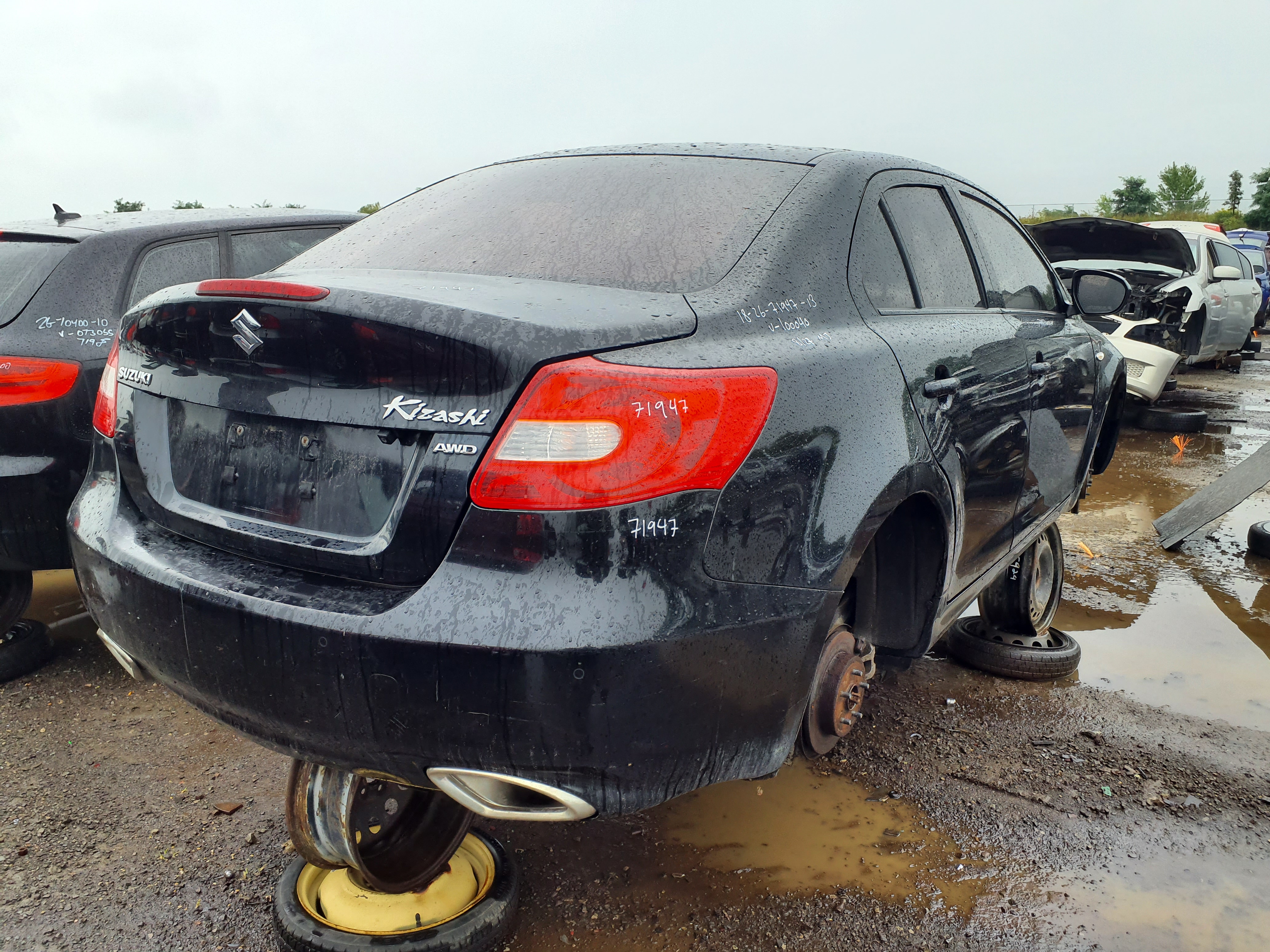 SUZUKI KIZASHI 2013