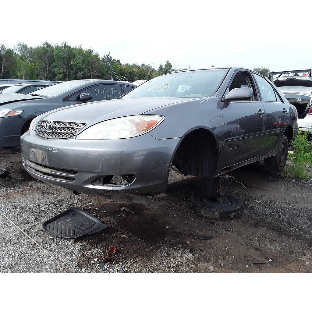 TOYOTA CAMRY 2002