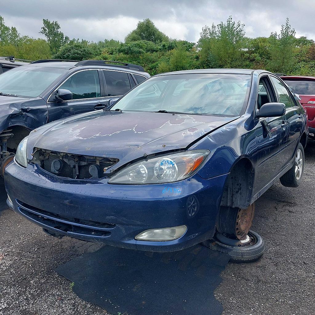 TOYOTA CAMRY 2002