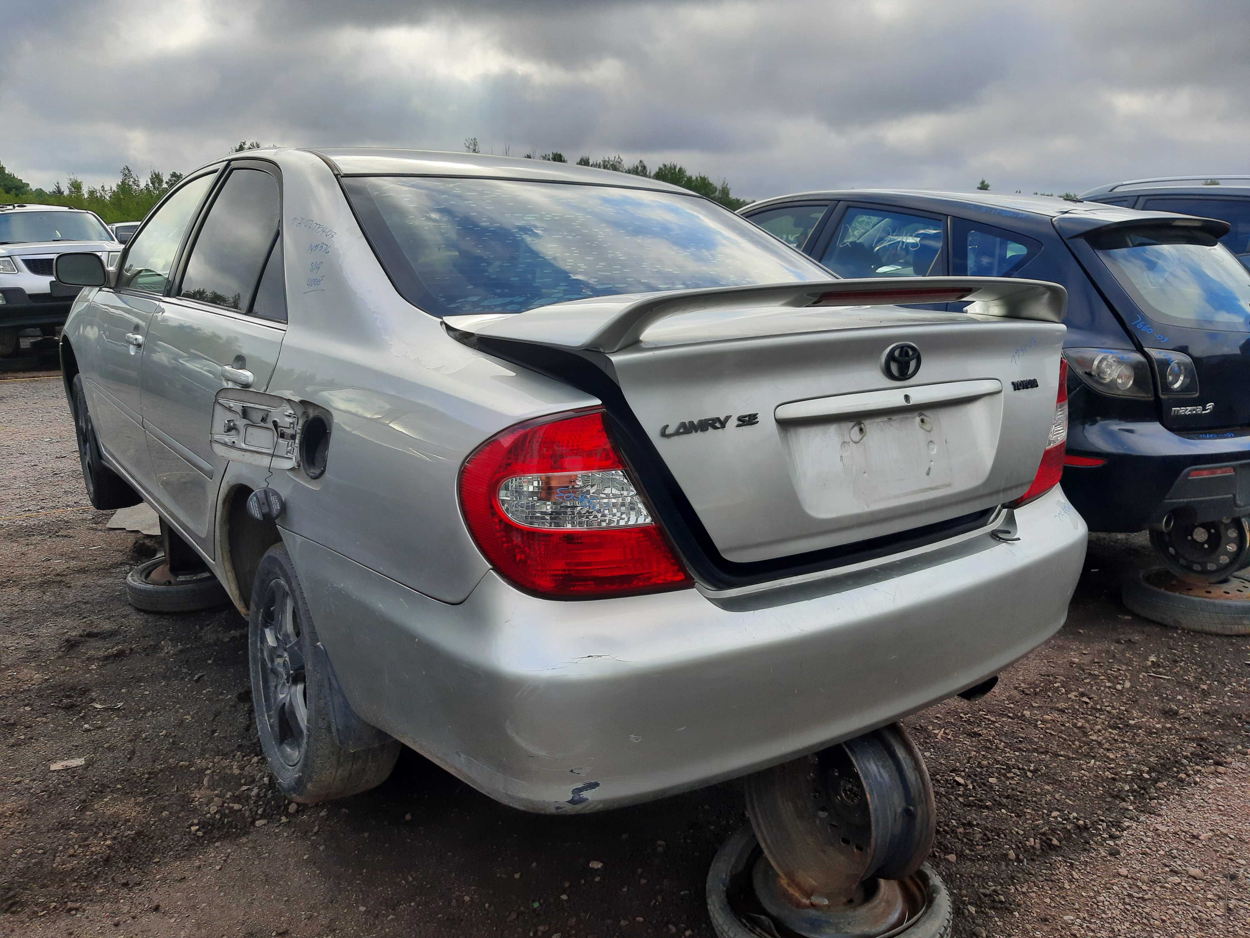 TOYOTA CAMRY 2003