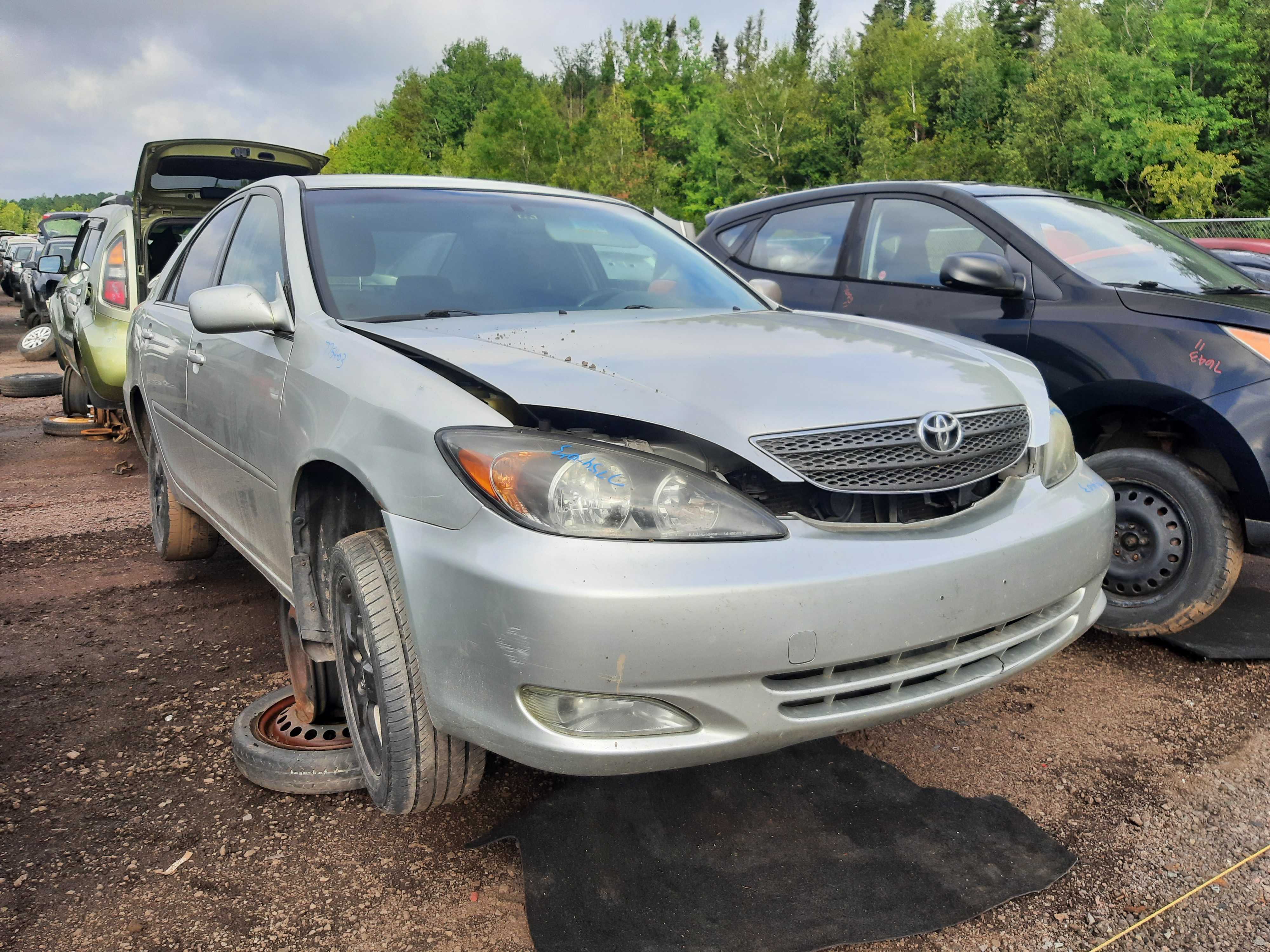 TOYOTA CAMRY 2003