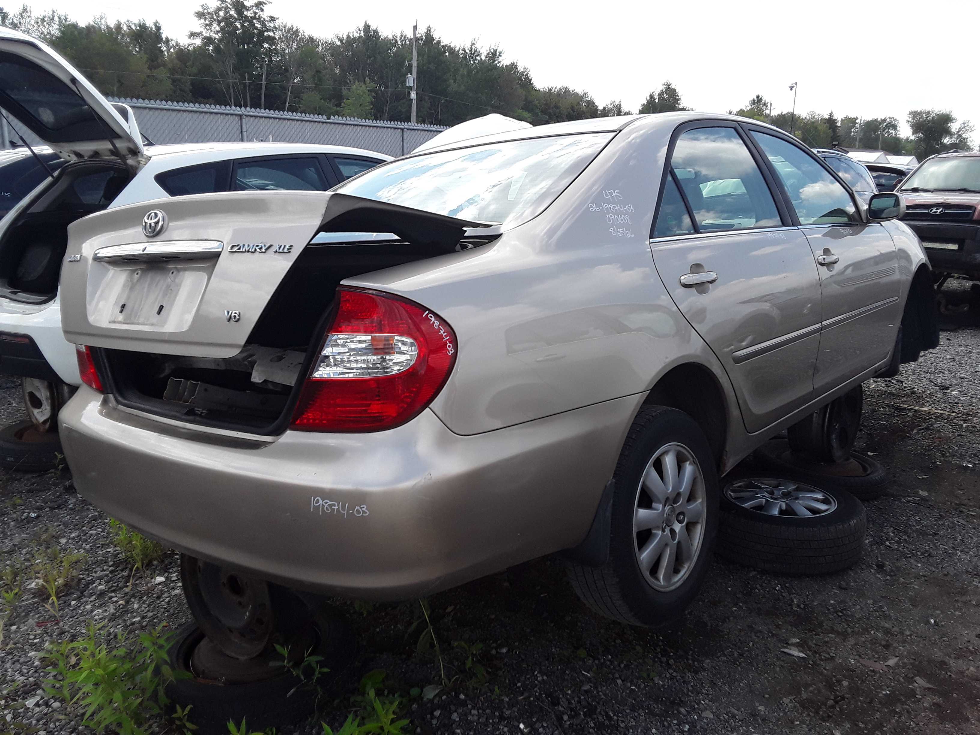 TOYOTA CAMRY 2003
