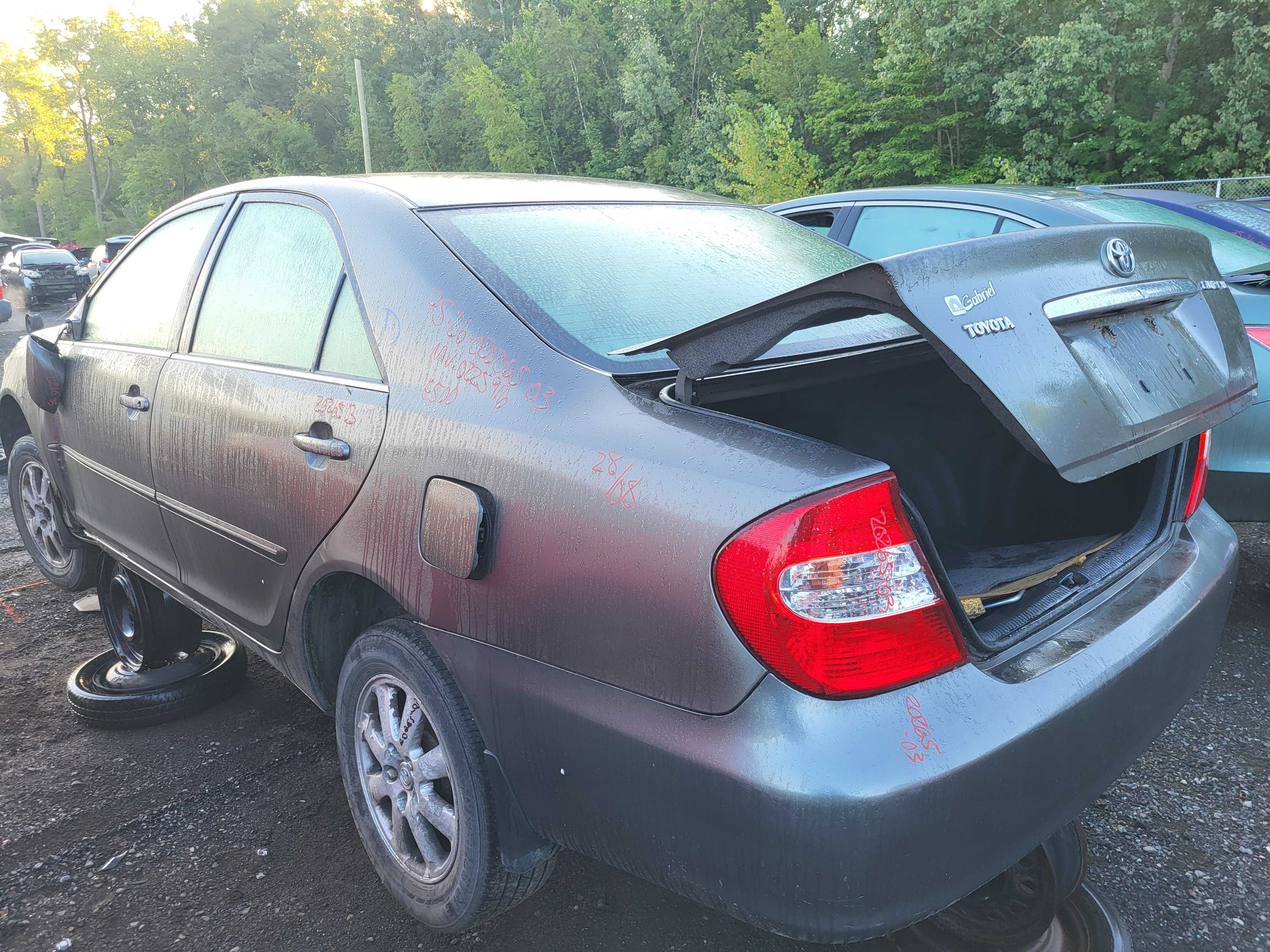 TOYOTA CAMRY 2003