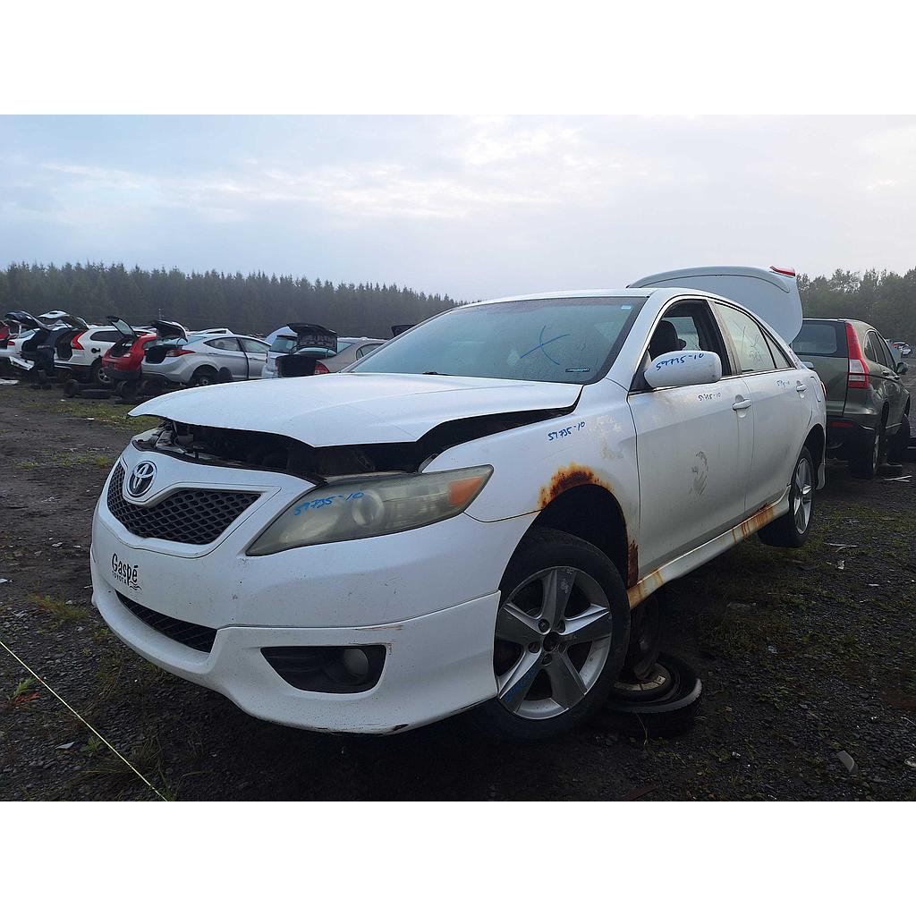 TOYOTA CAMRY 2010