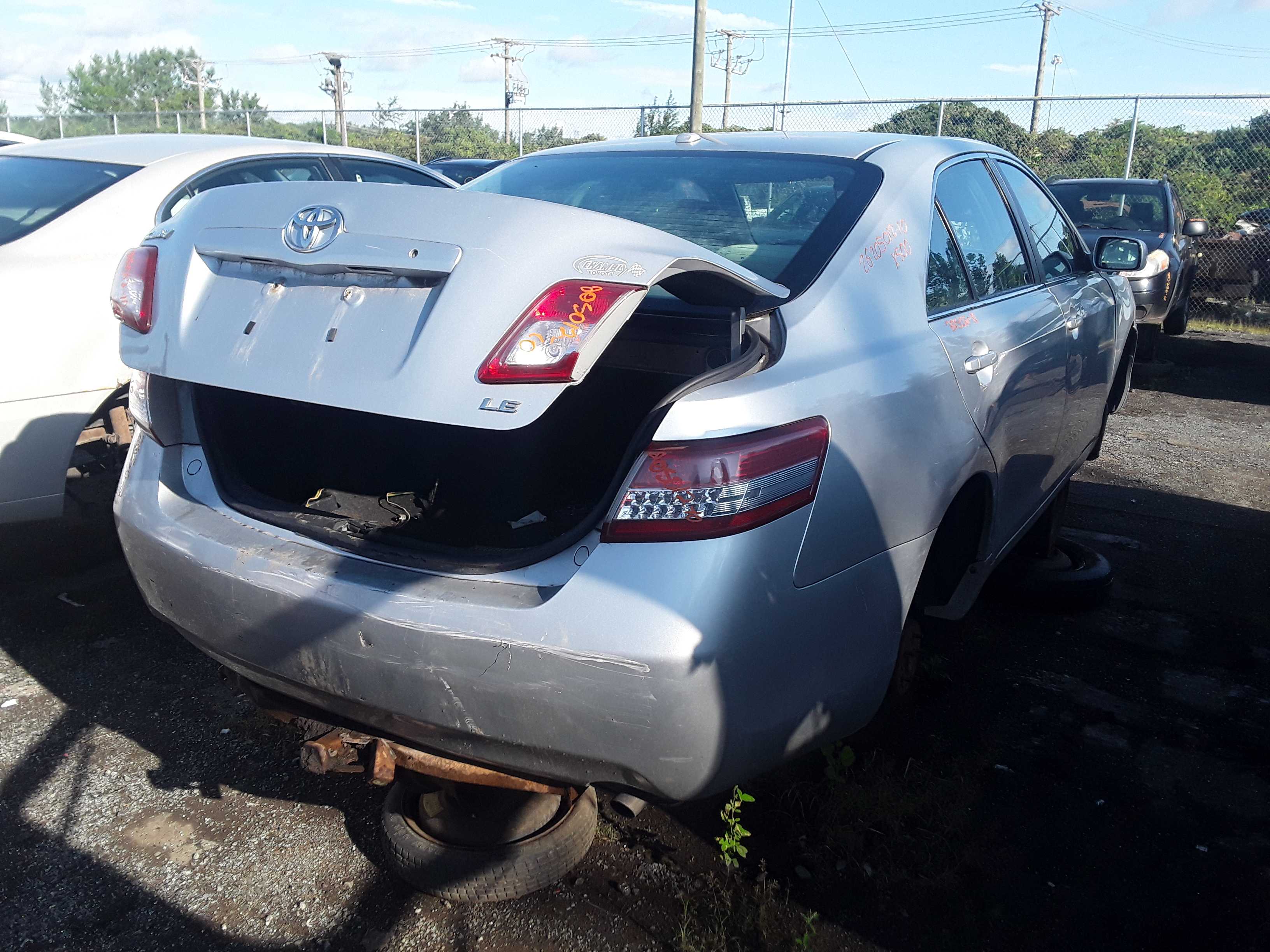 TOYOTA CAMRY 2010