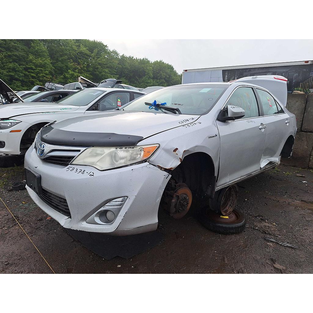 TOYOTA CAMRY 2012