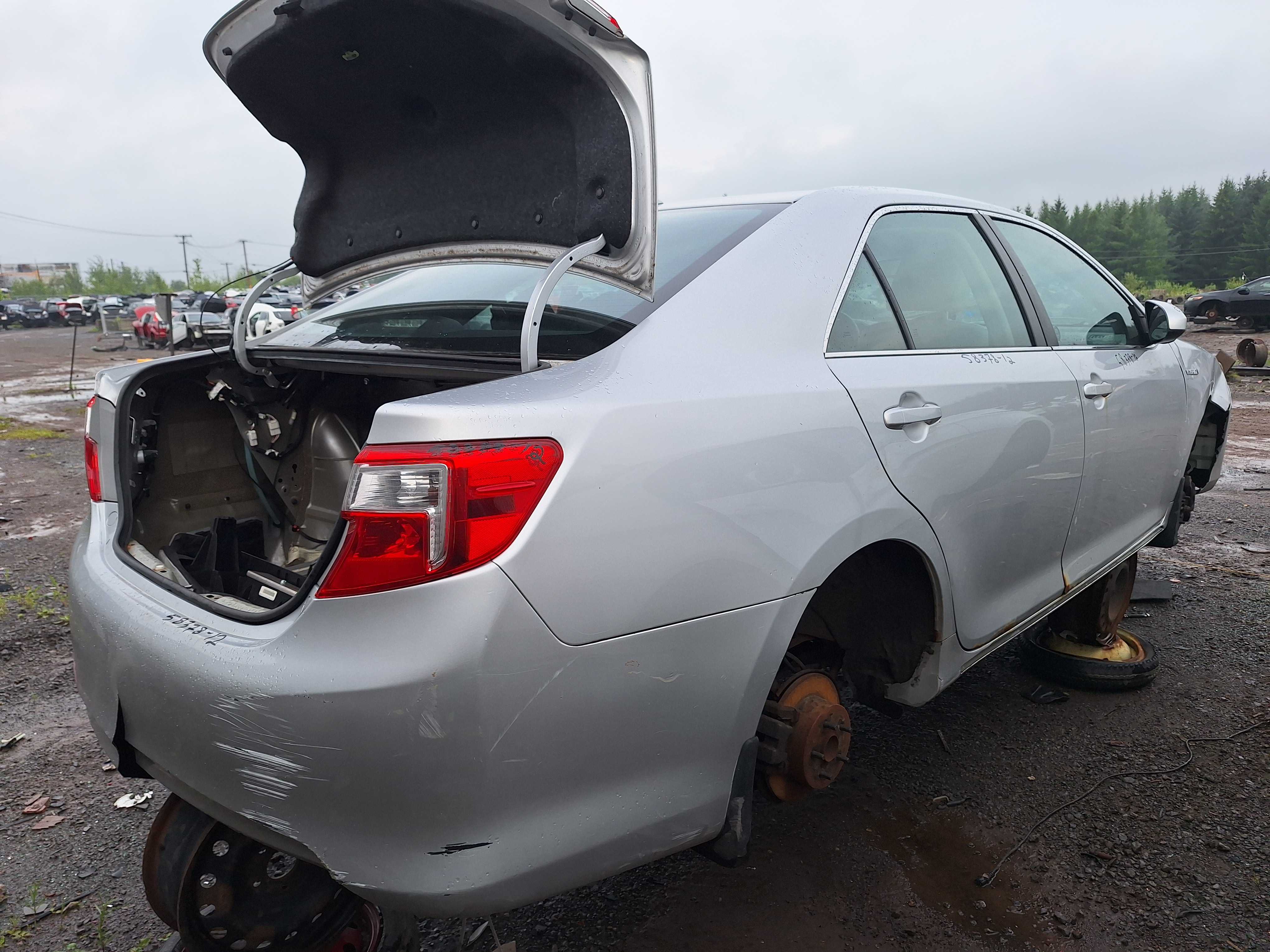TOYOTA CAMRY 2012
