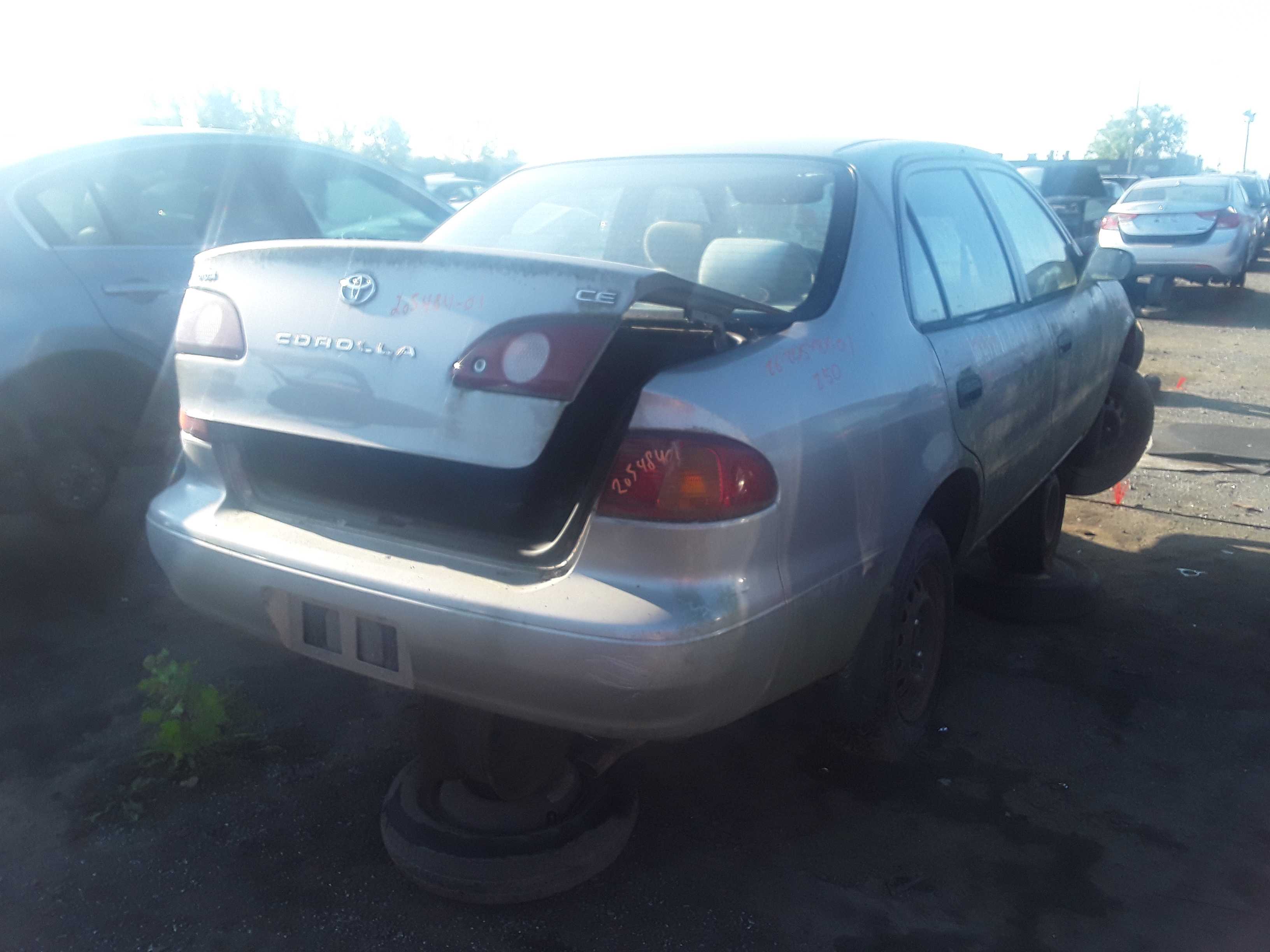 TOYOTA COROLLA 2001