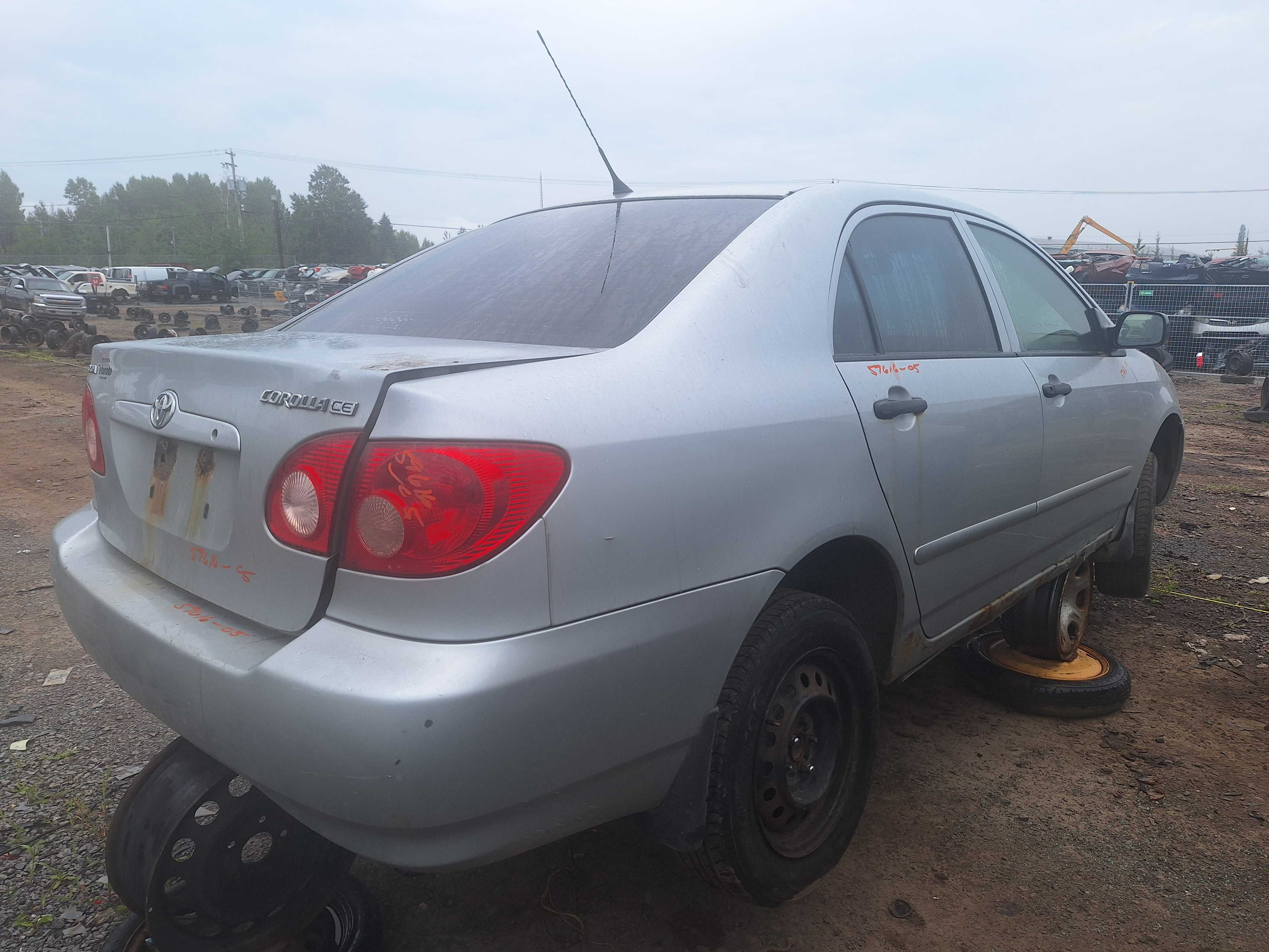 TOYOTA COROLLA 2005