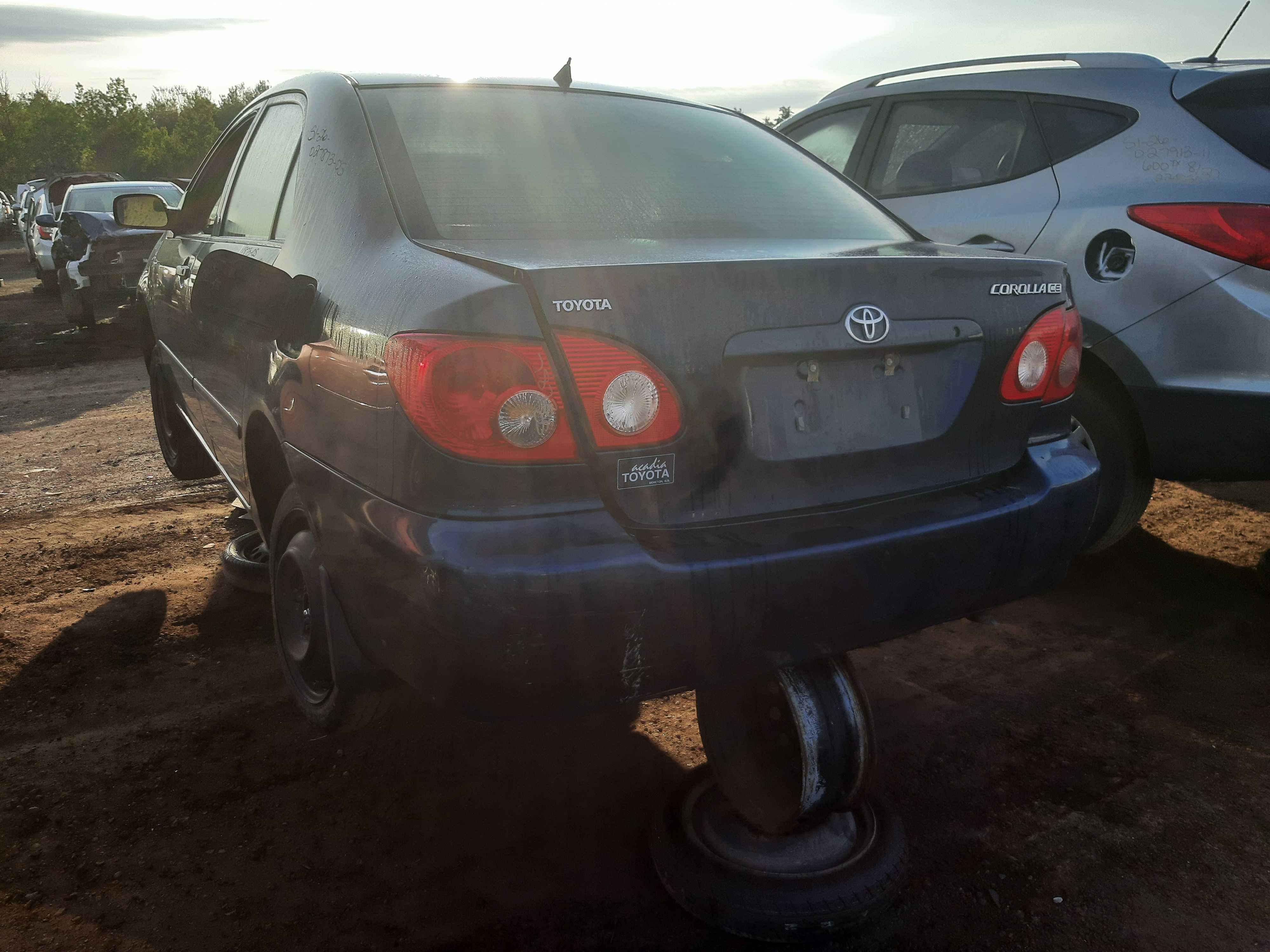 TOYOTA COROLLA 2005