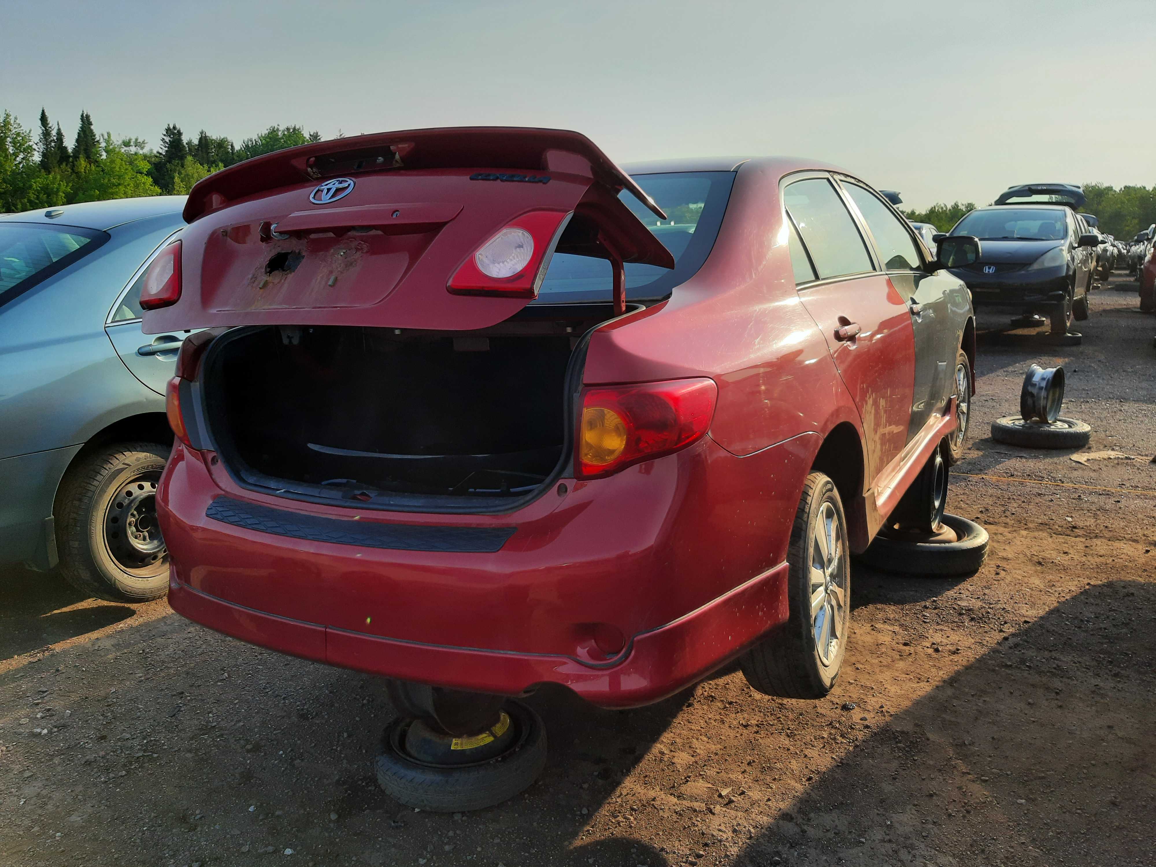 TOYOTA COROLLA 2010
