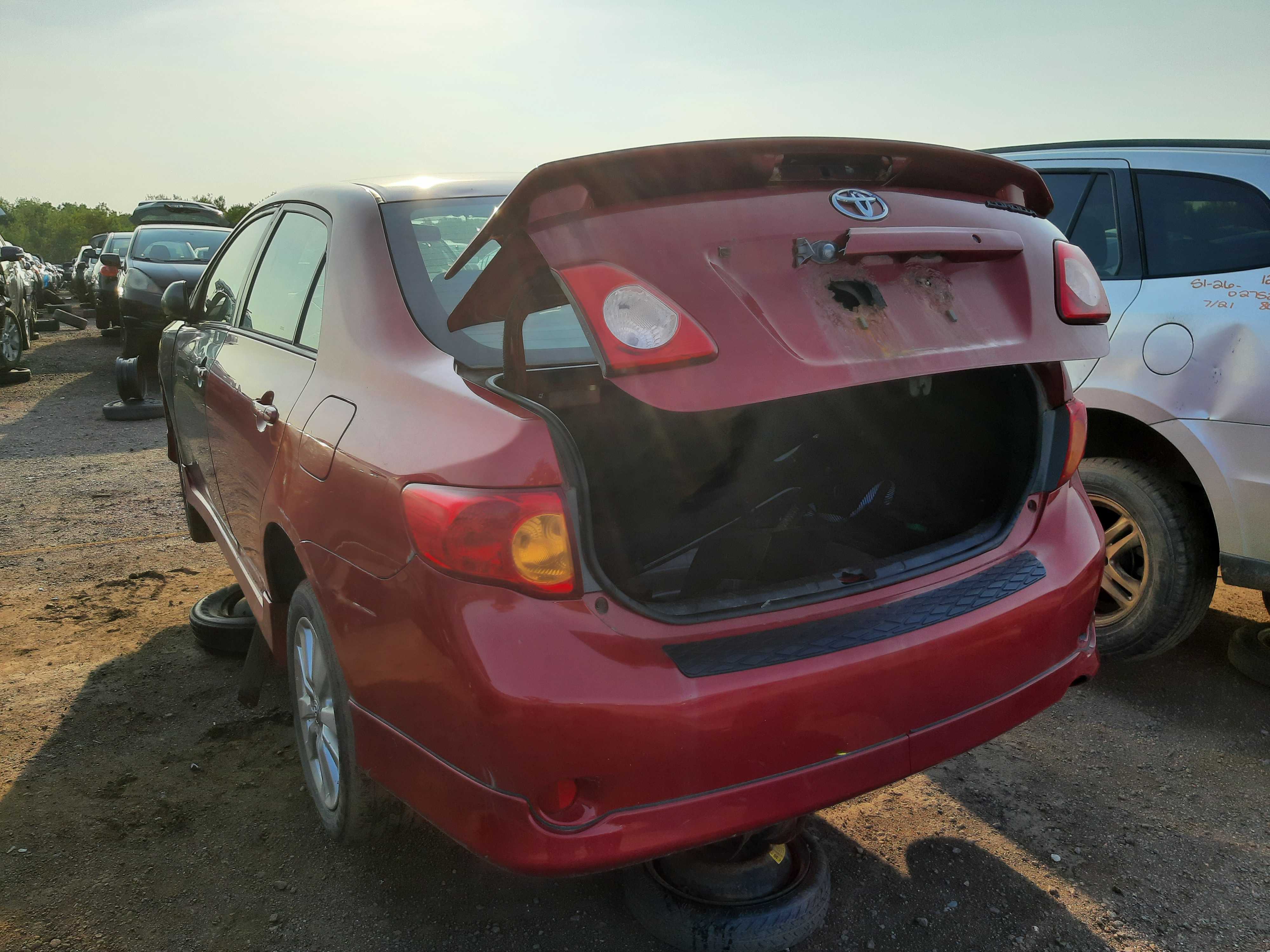 TOYOTA COROLLA 2010