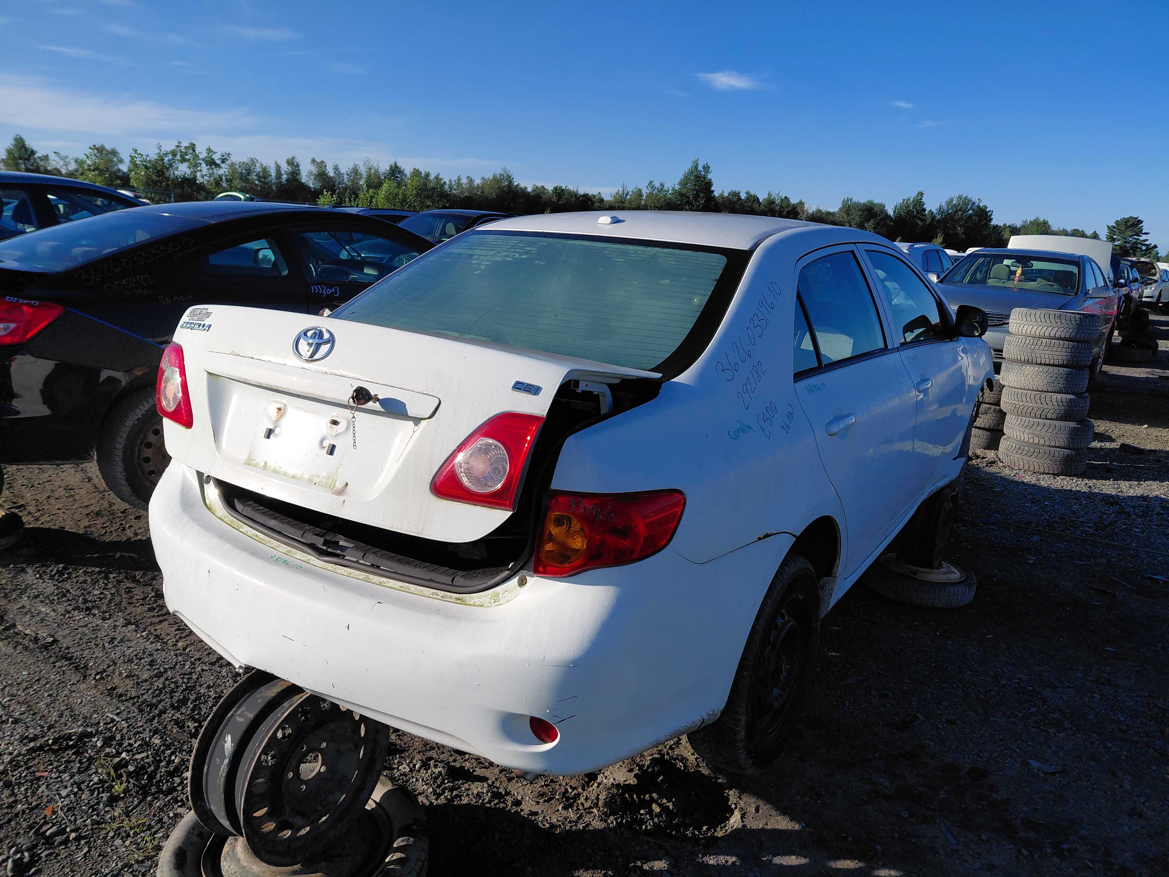 TOYOTA COROLLA 2010