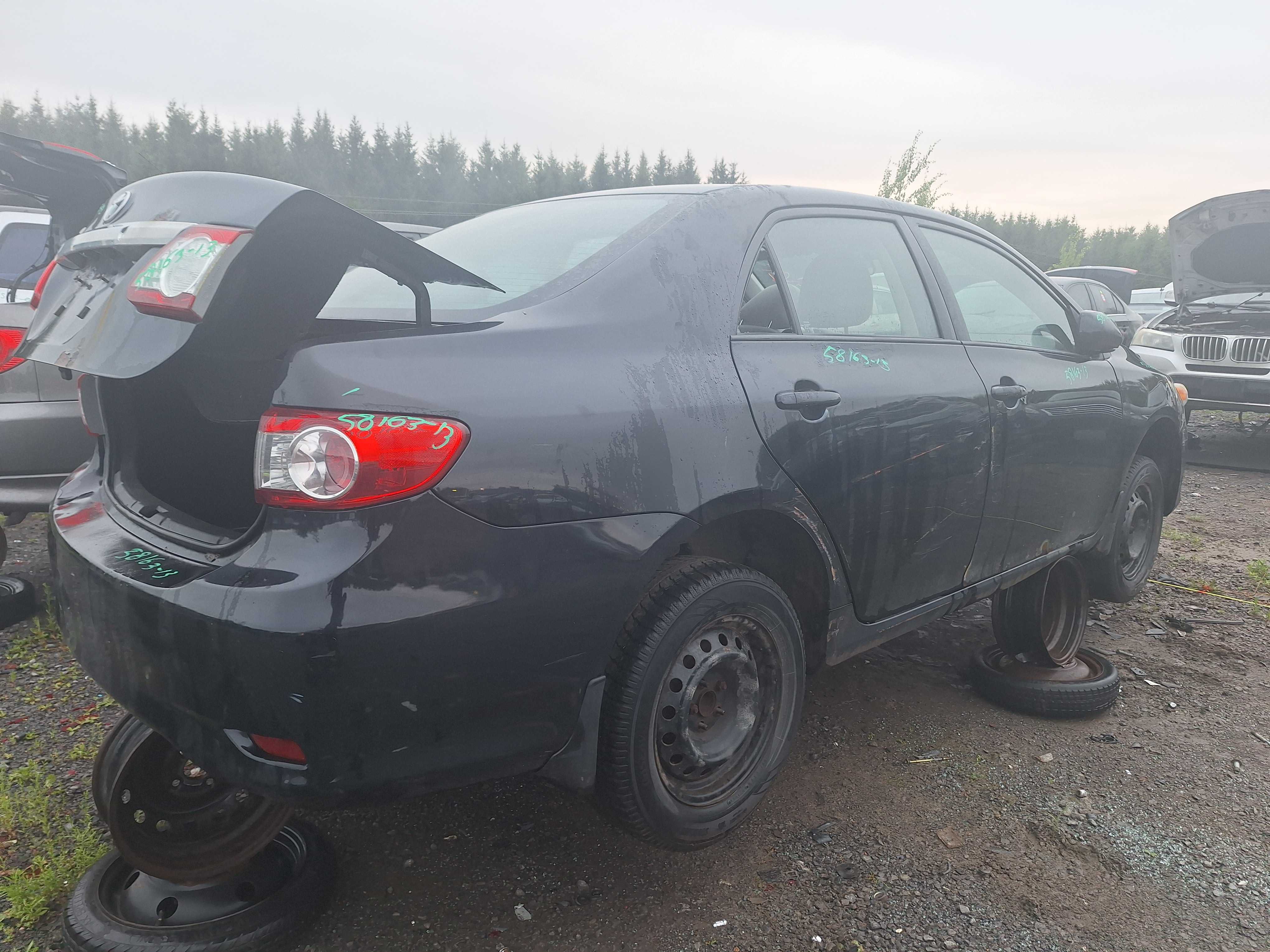 TOYOTA COROLLA 2013