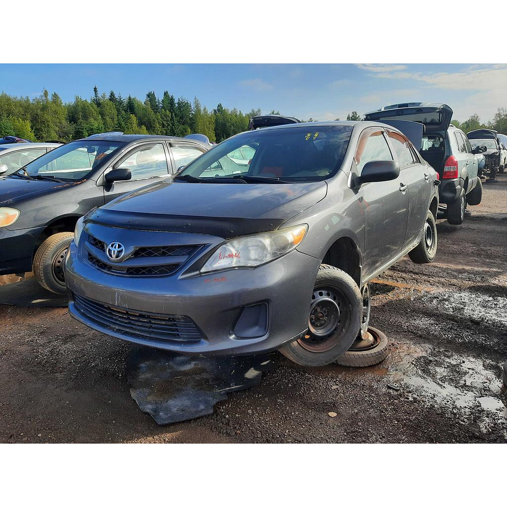 TOYOTA COROLLA 2013