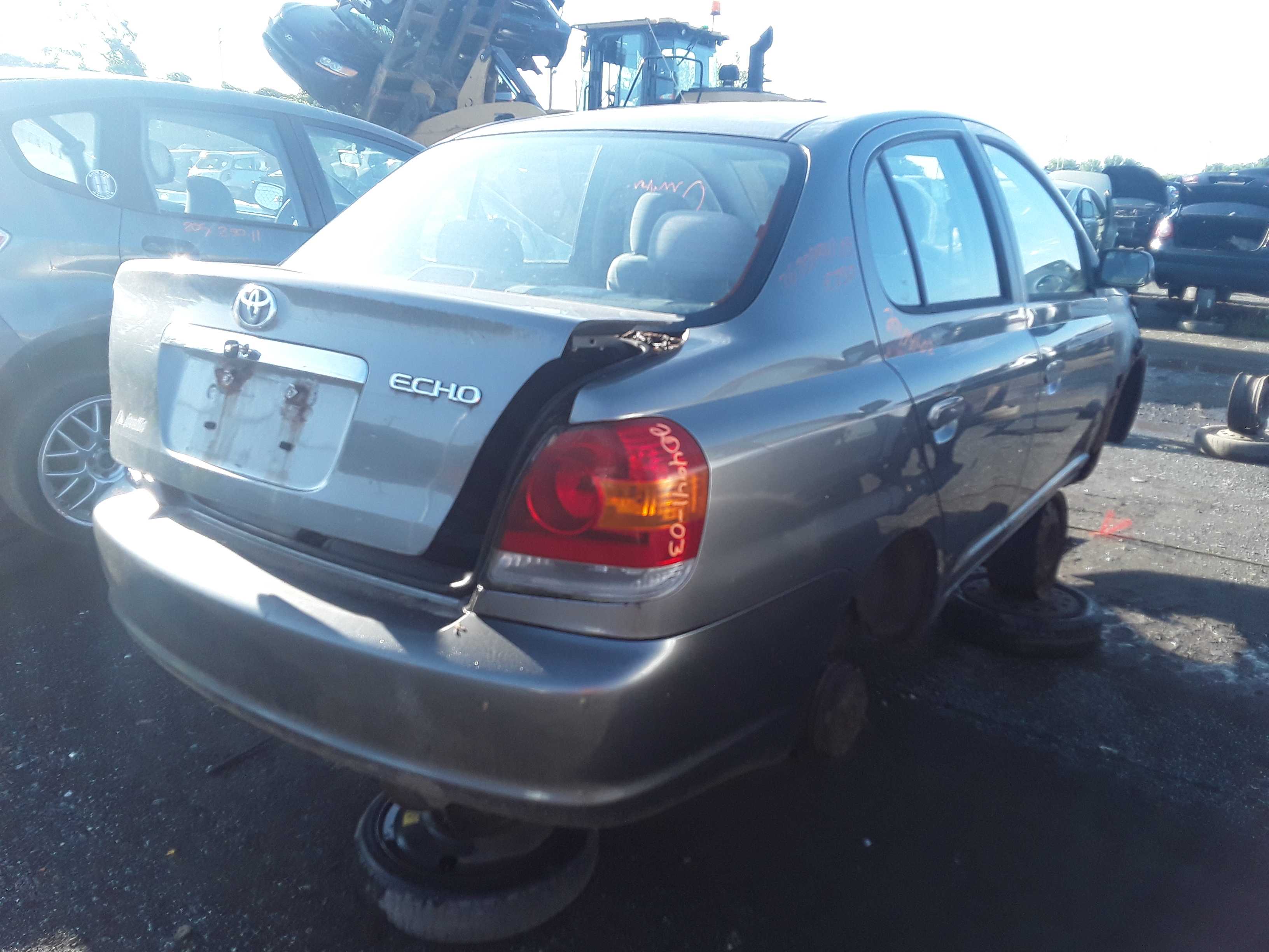 TOYOTA ECHO 2003