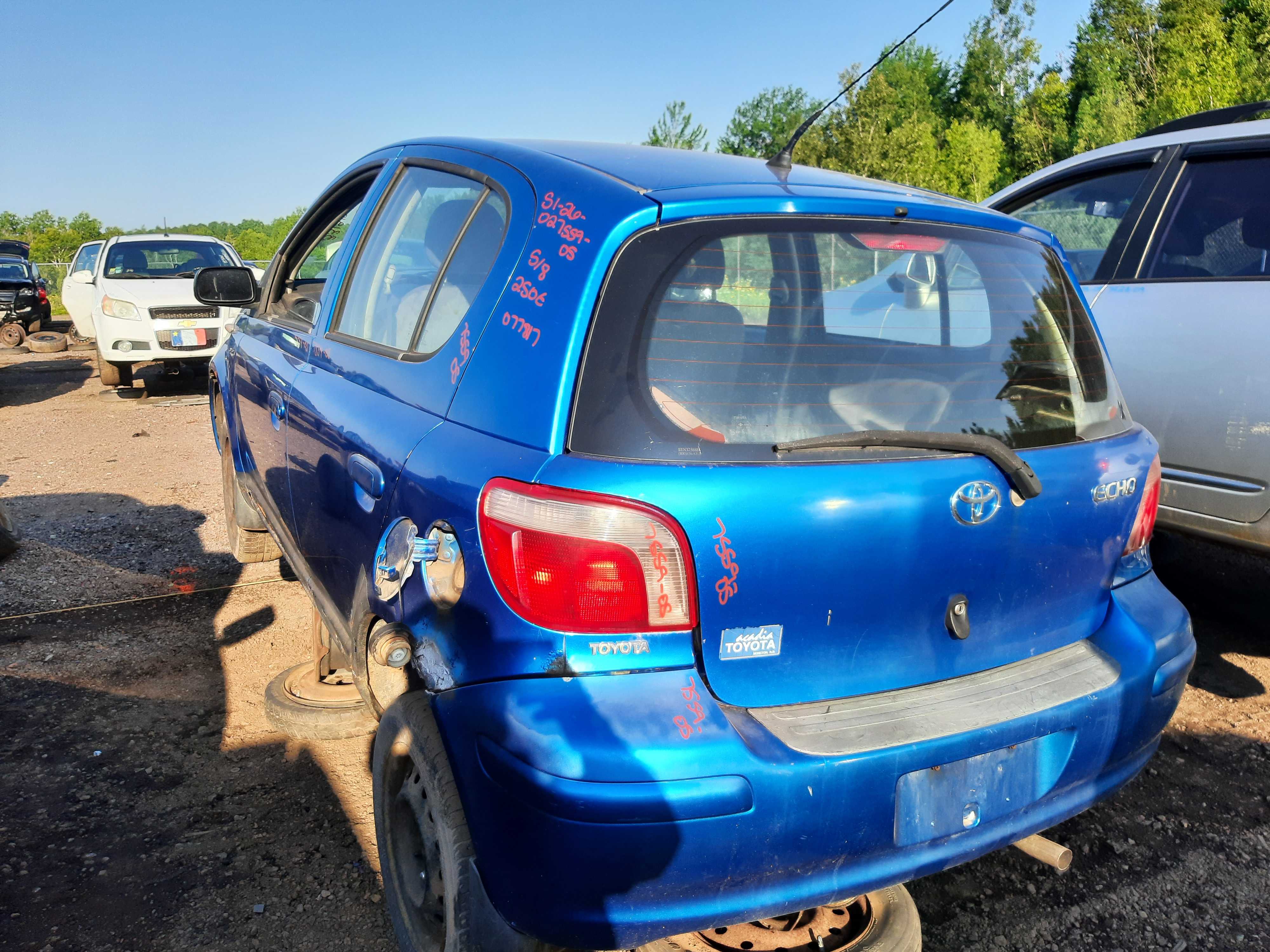 TOYOTA ECHO 2005