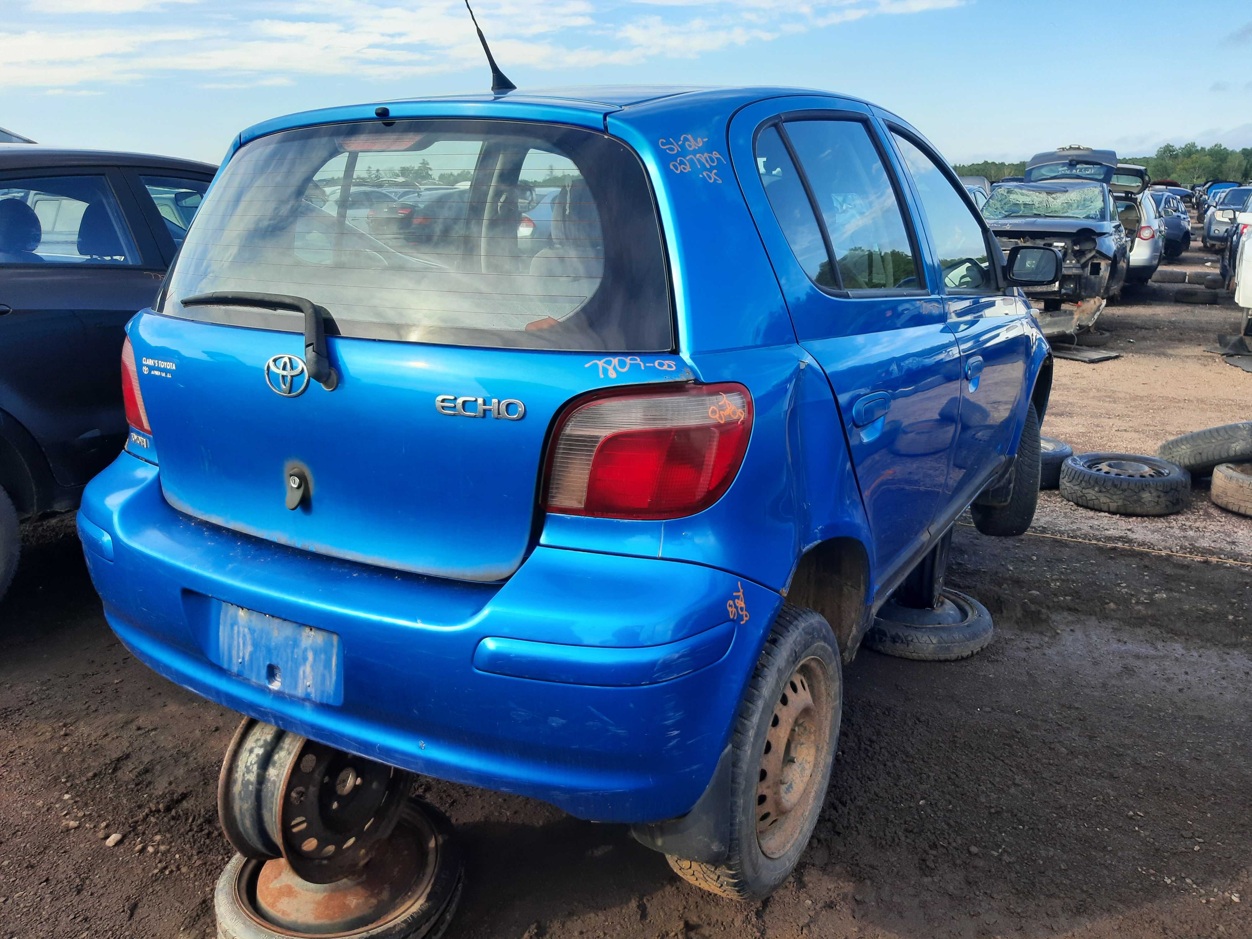 TOYOTA ECHO 2005