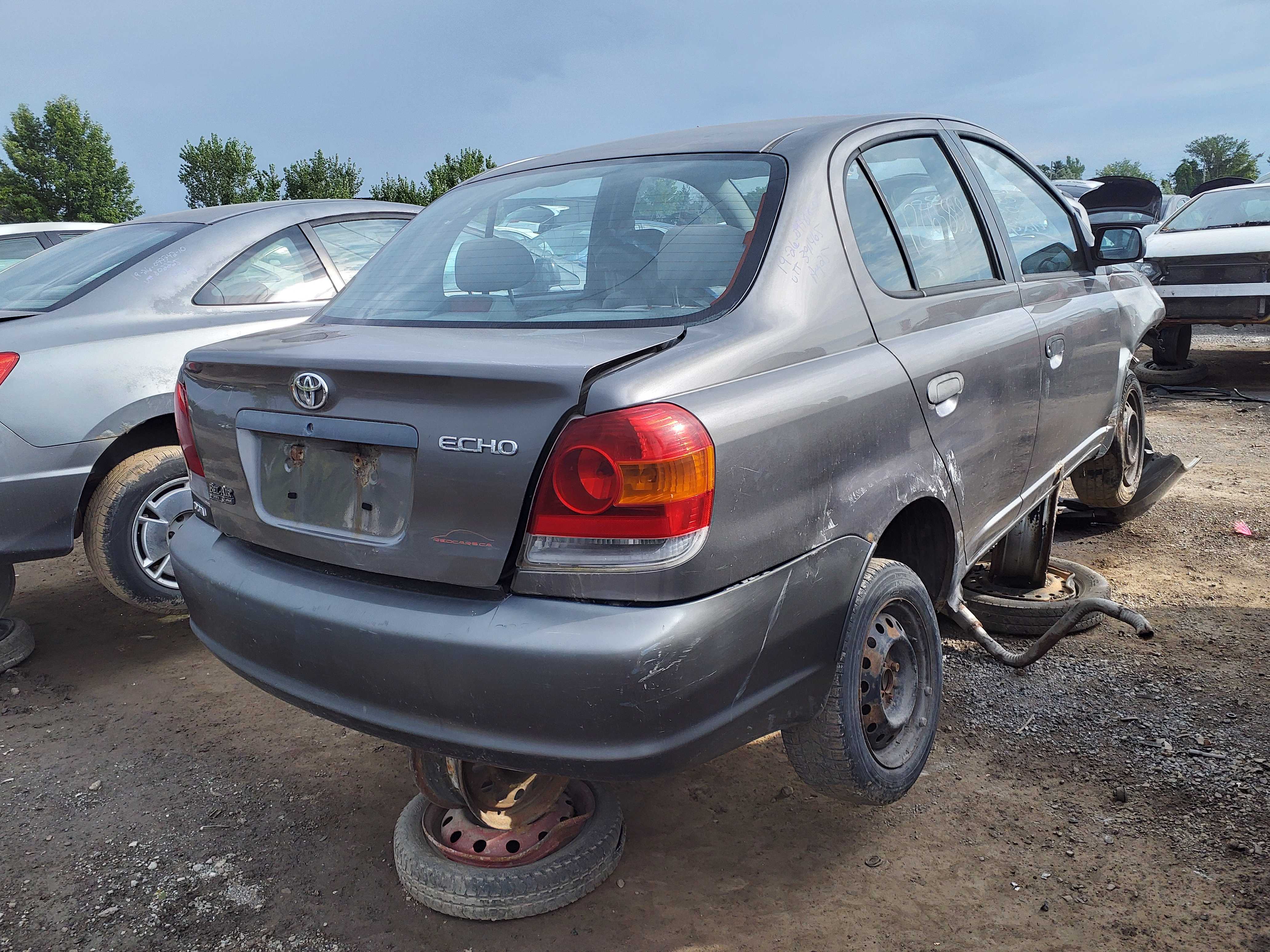 TOYOTA ECHO 2005