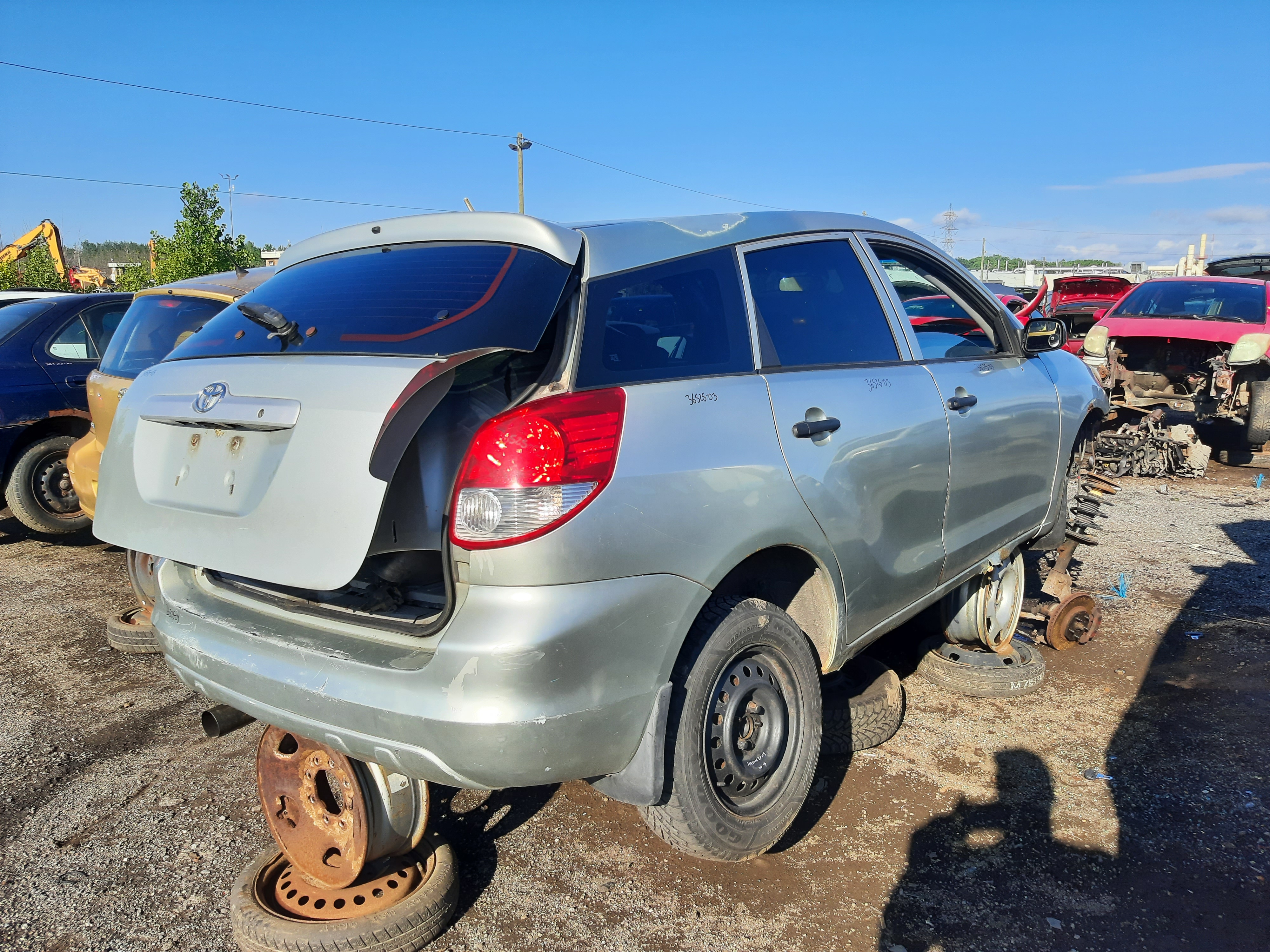 TOYOTA MATRIX 2003