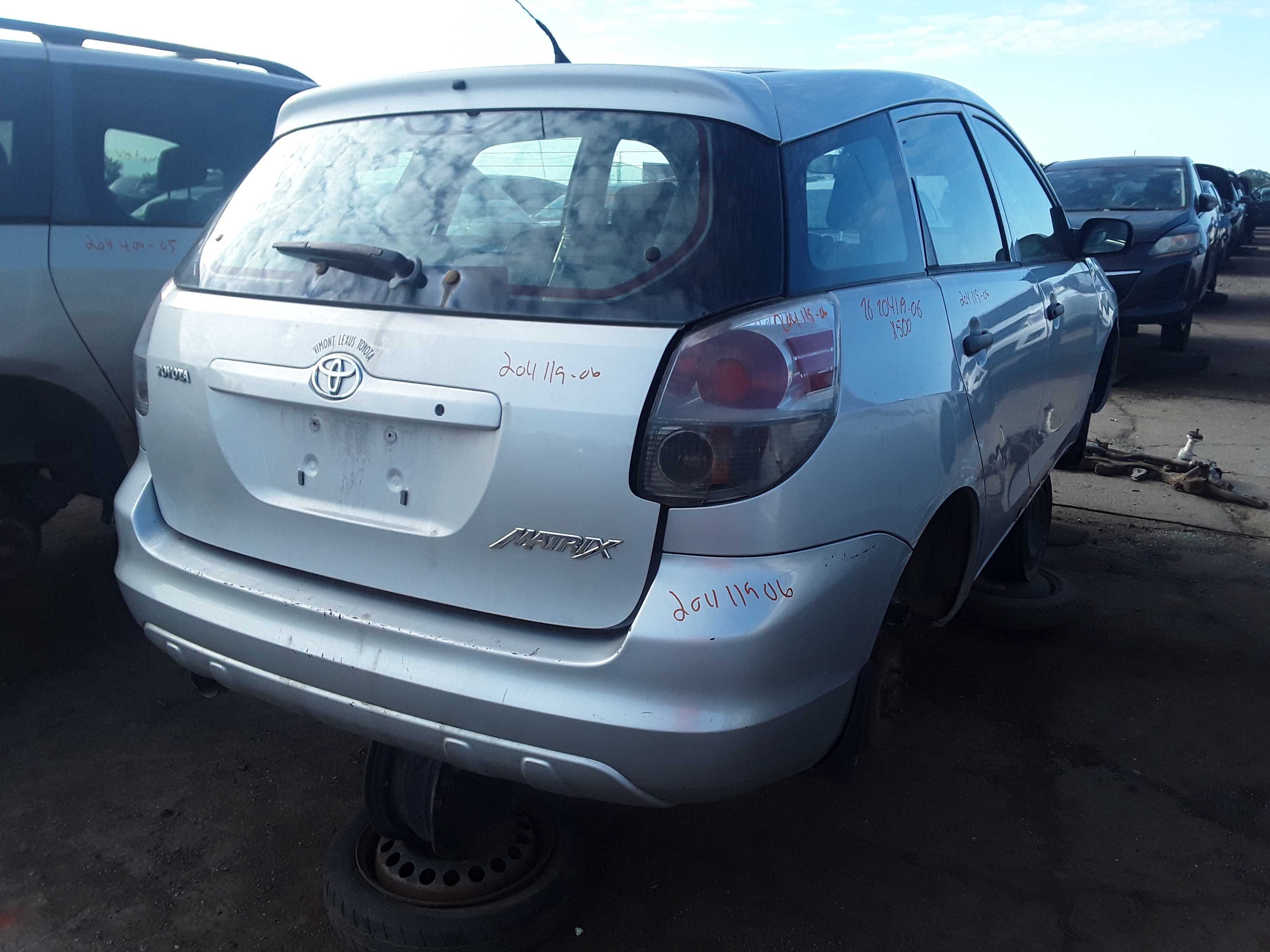 TOYOTA MATRIX 2006