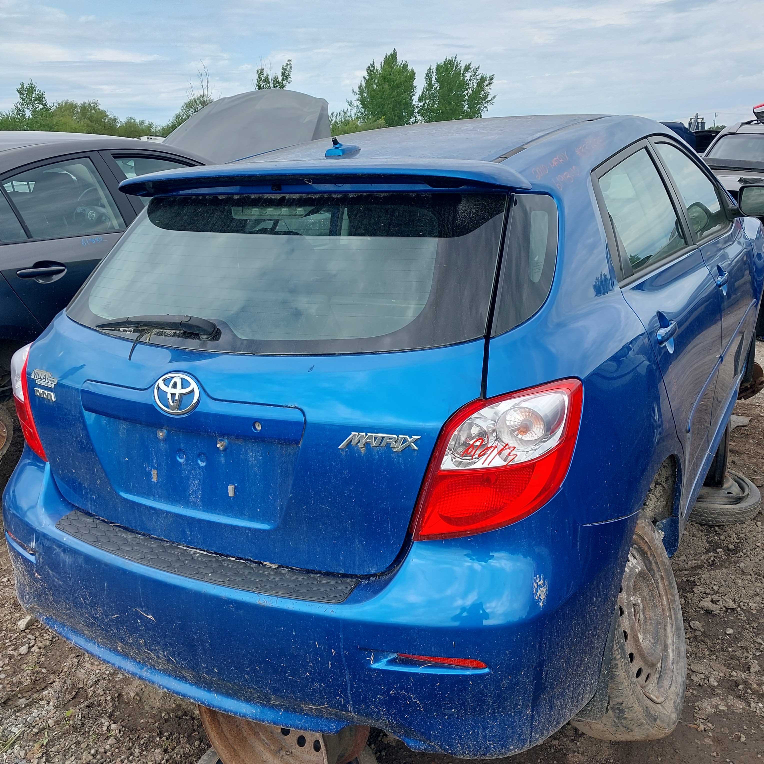 TOYOTA MATRIX 2010