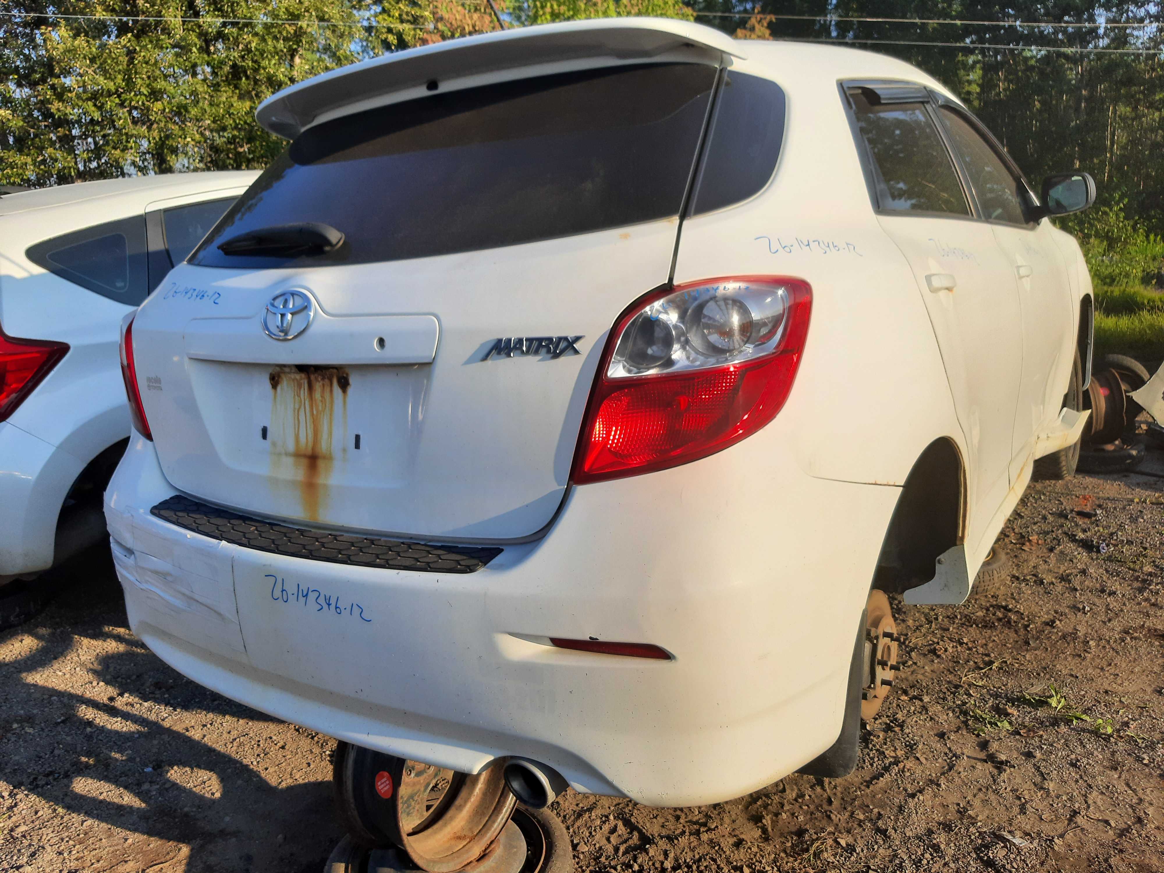 TOYOTA MATRIX 2012