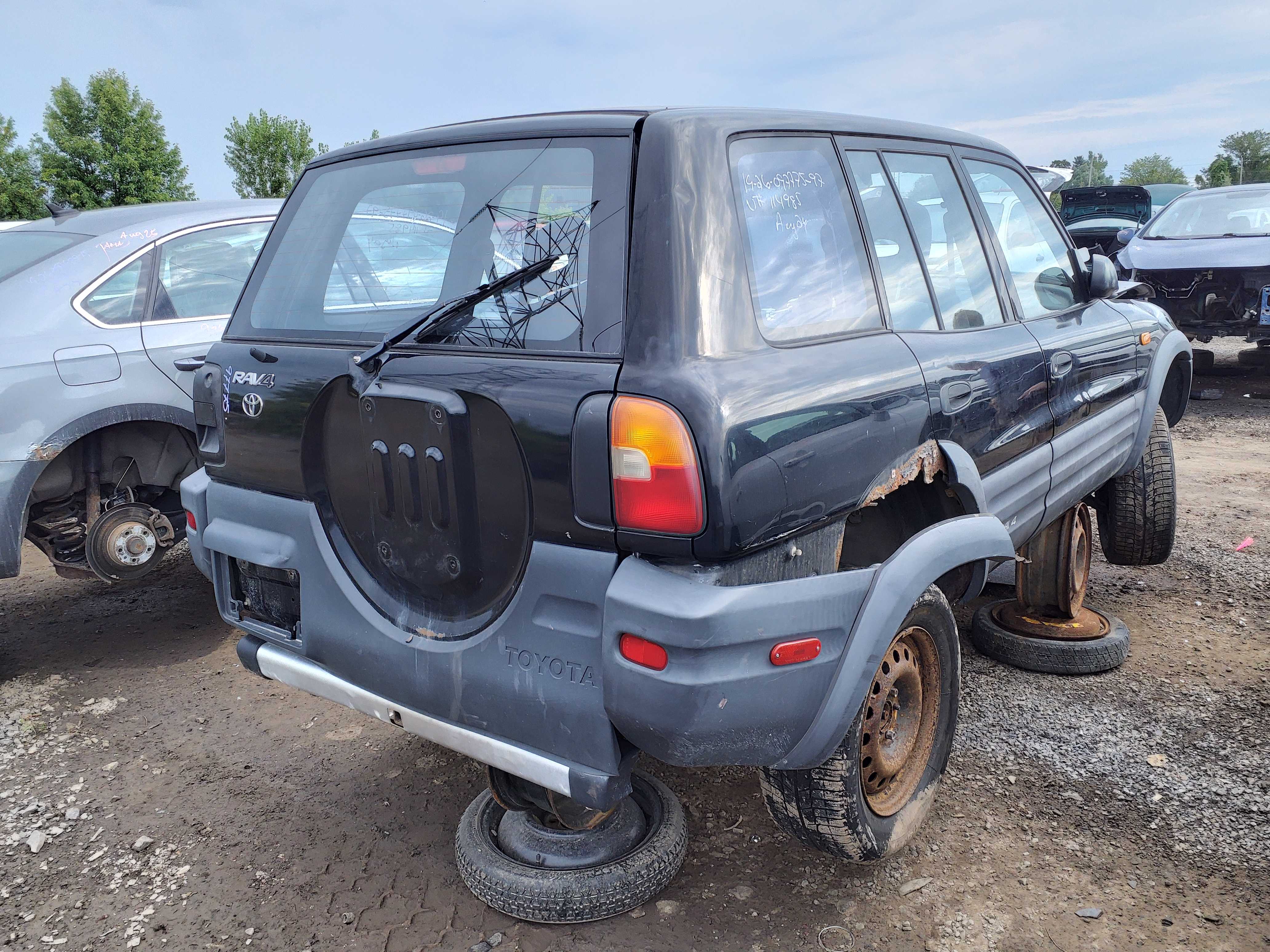 TOYOTA RAV4 1997