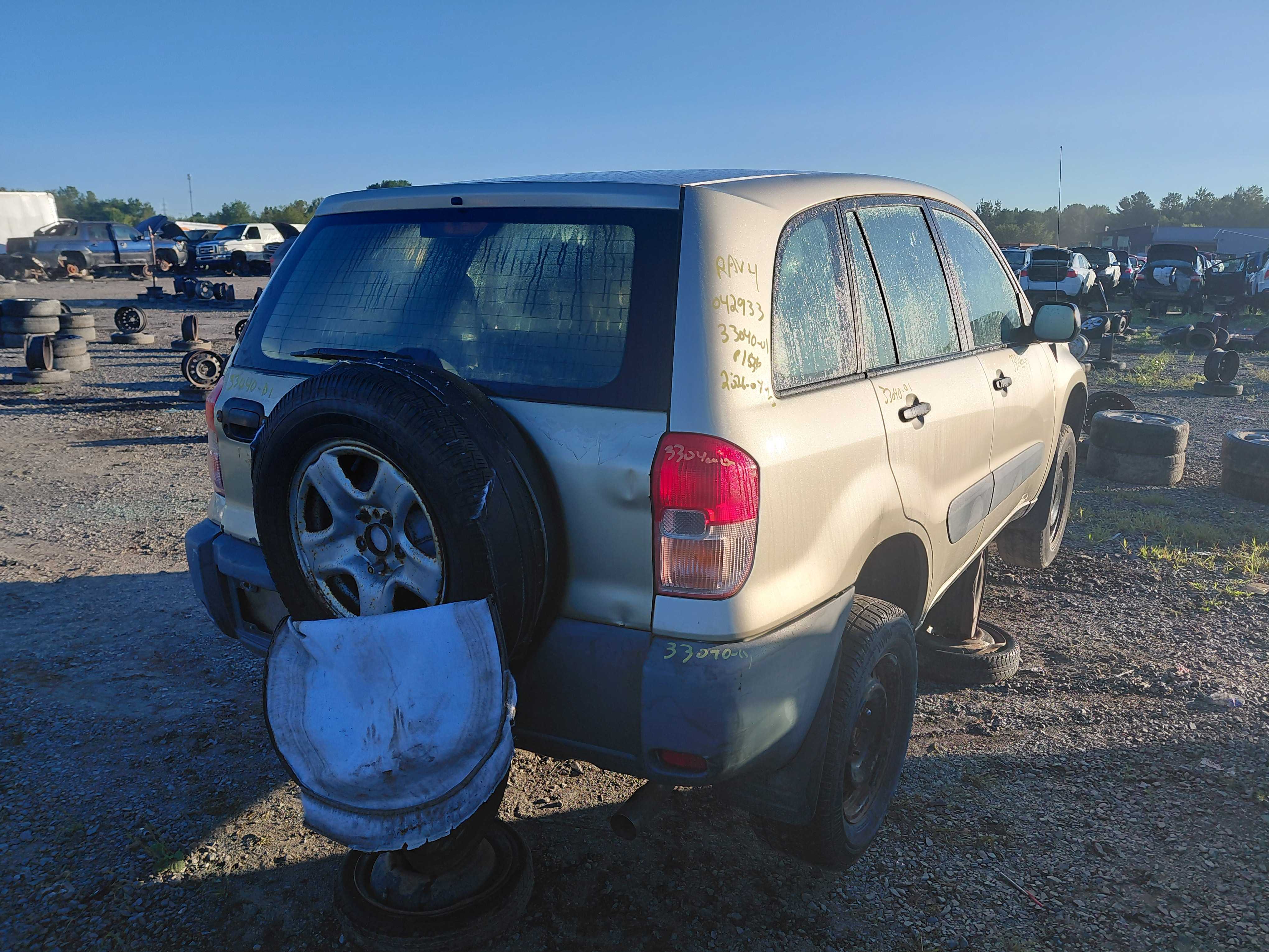 TOYOTA RAV4 2001