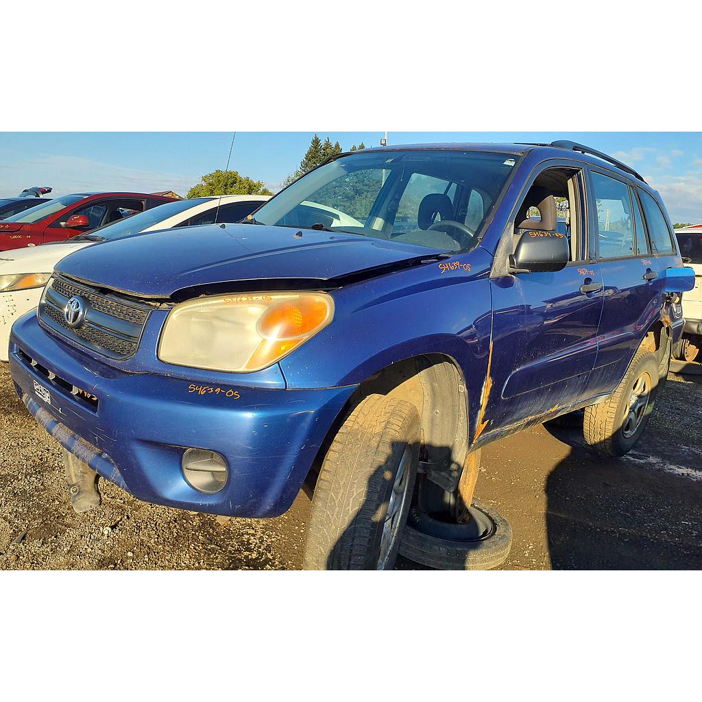 TOYOTA RAV4 2005
