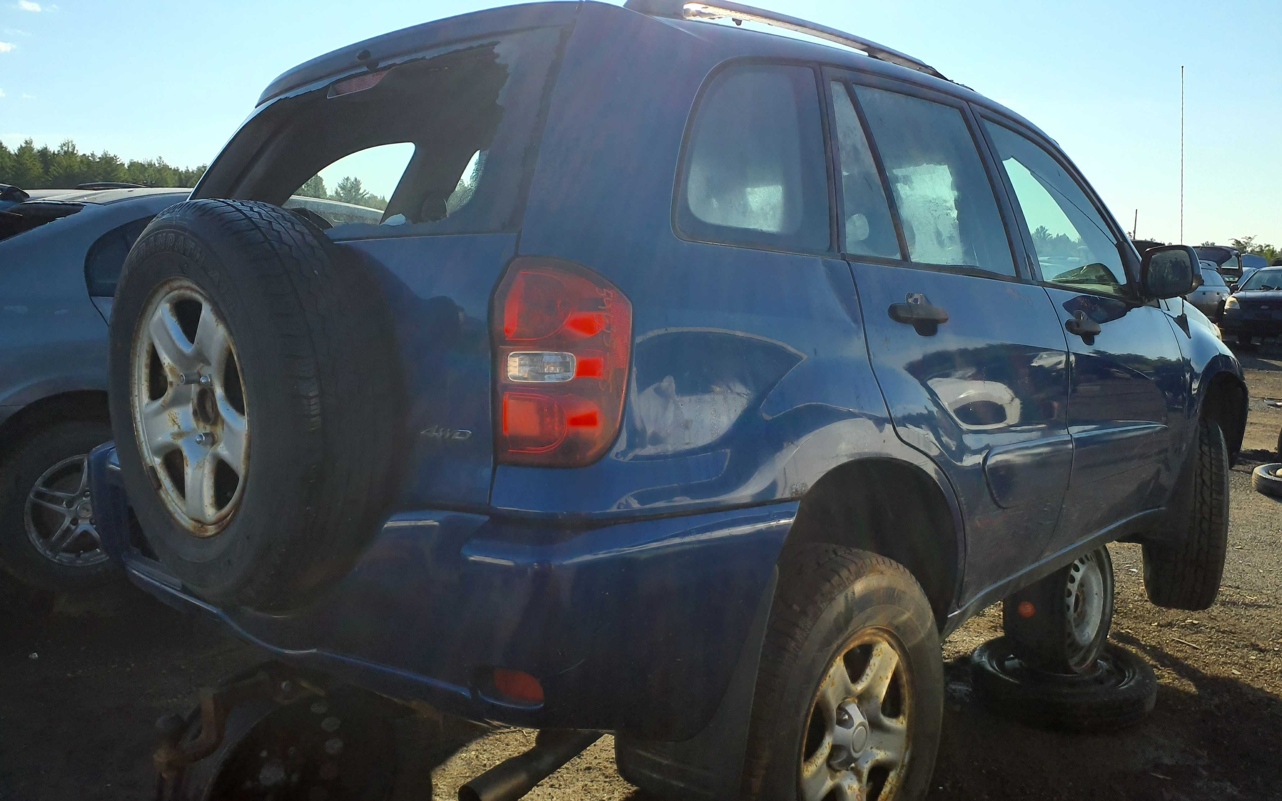 TOYOTA RAV4 2005