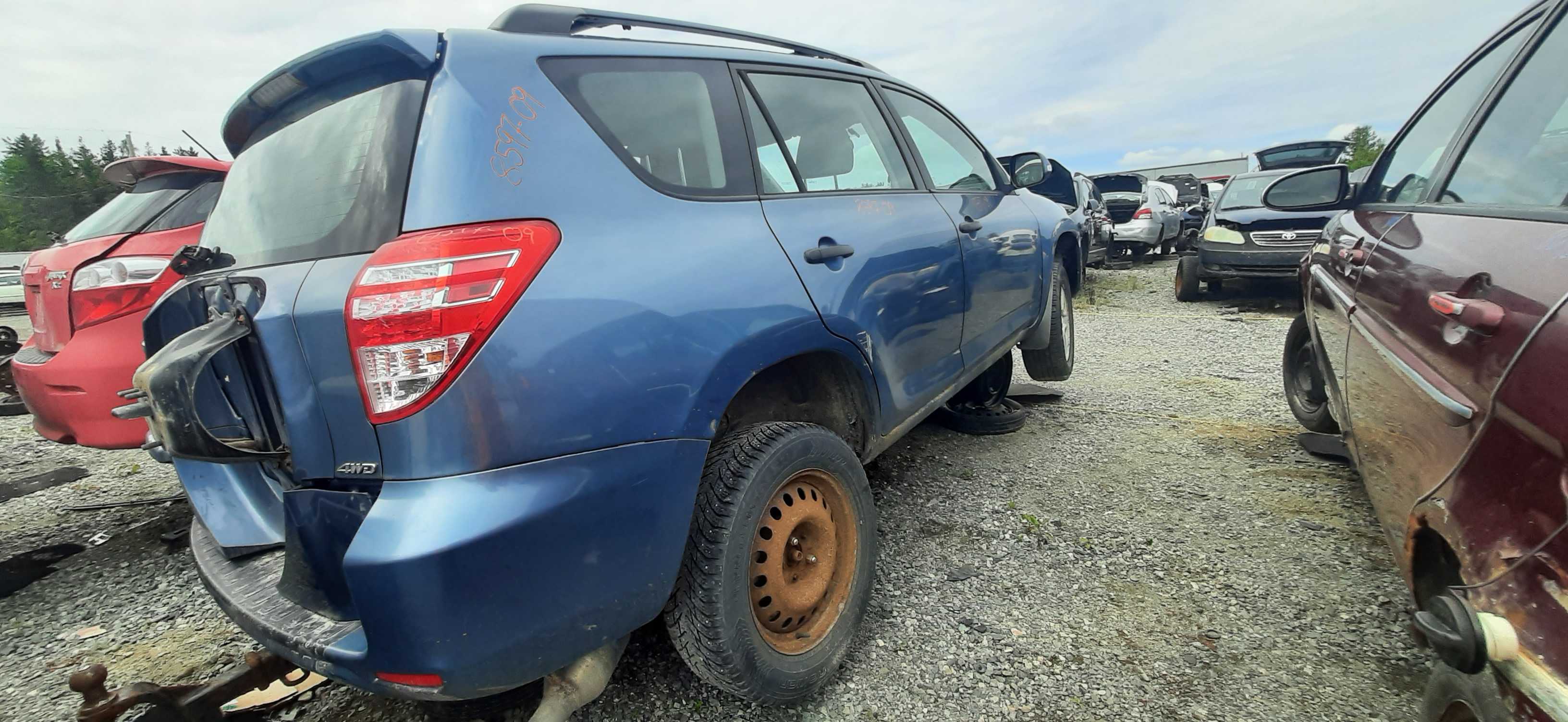 TOYOTA RAV4 2009