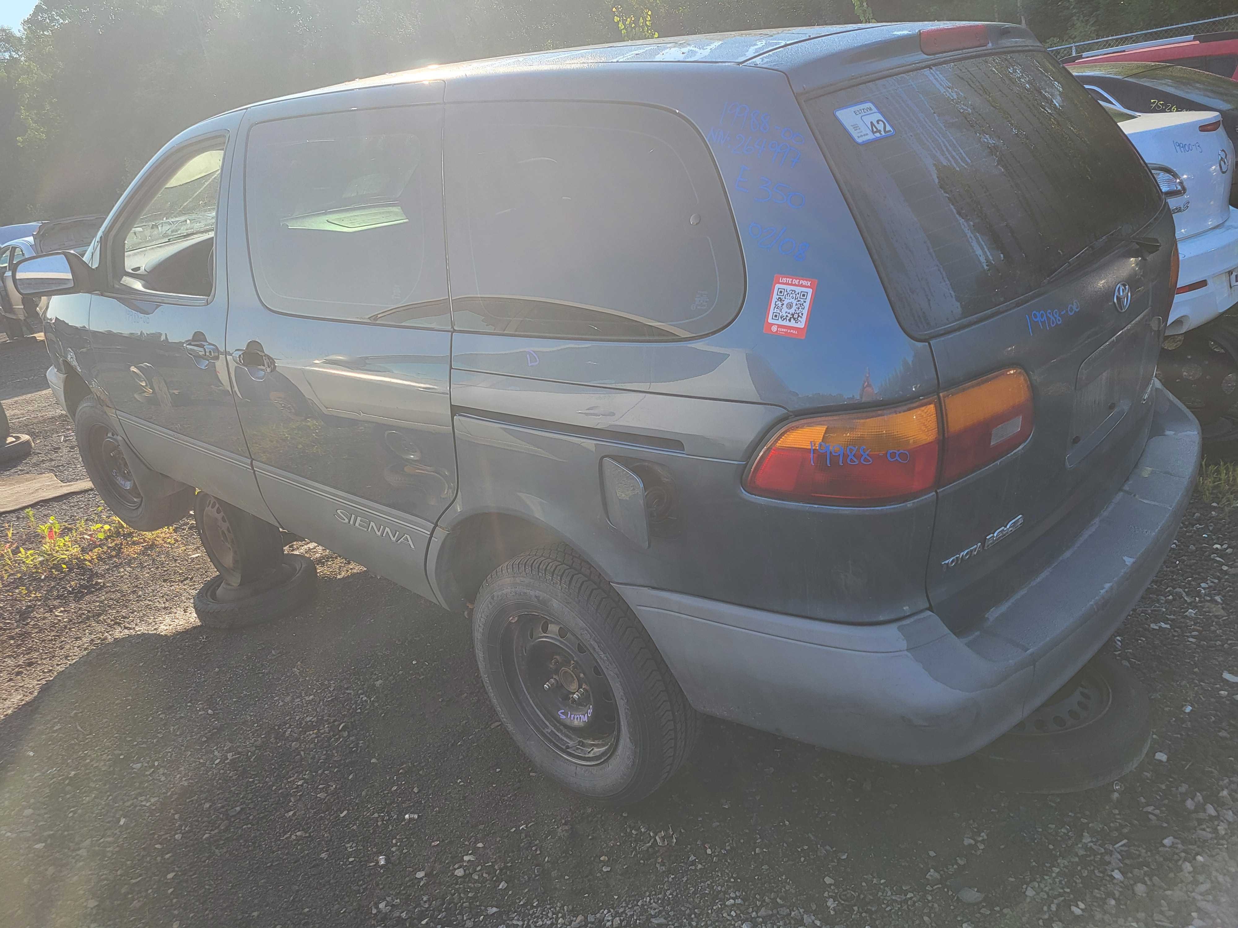 TOYOTA SIENNA 2000