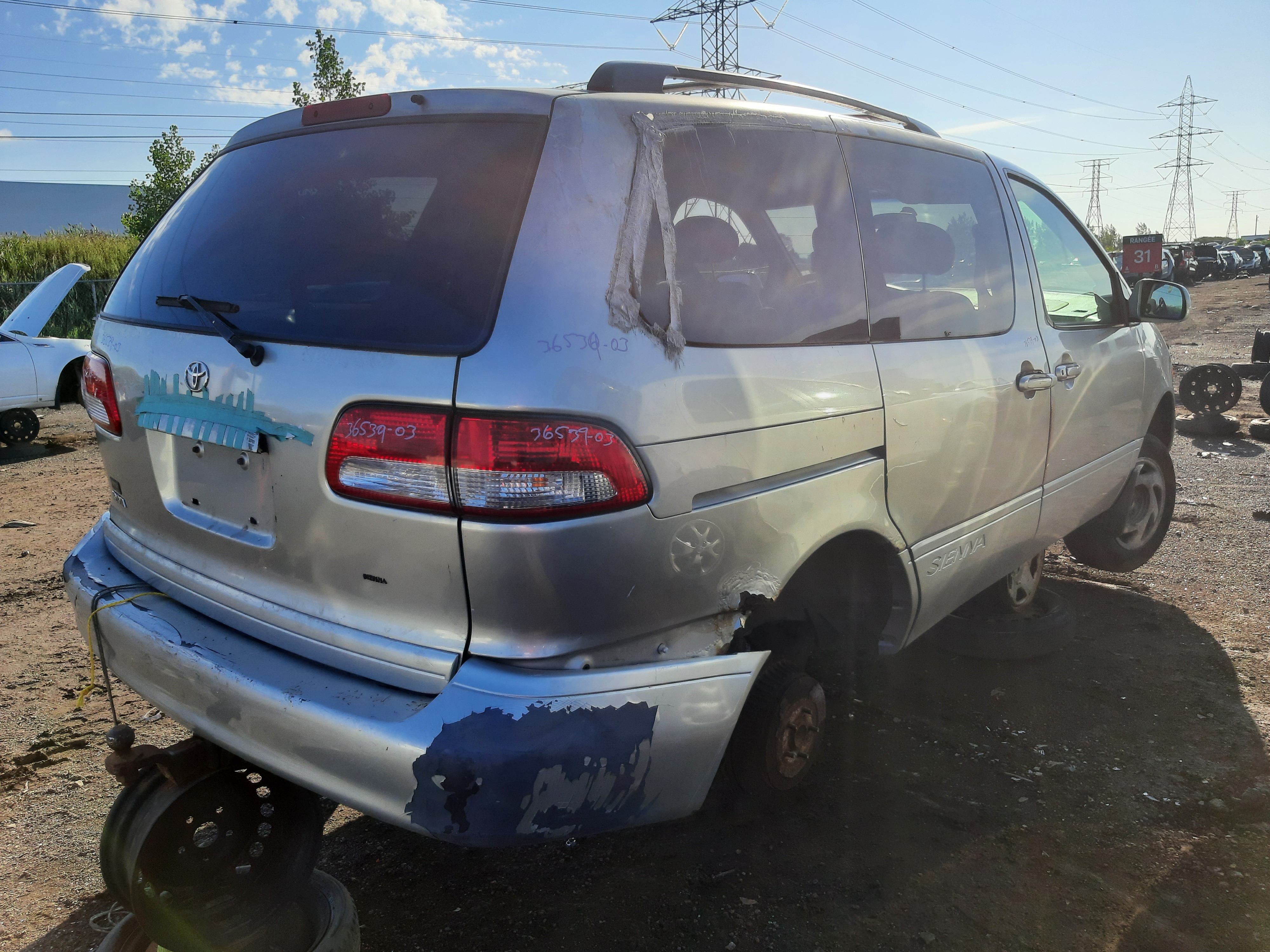TOYOTA SIENNA 2003