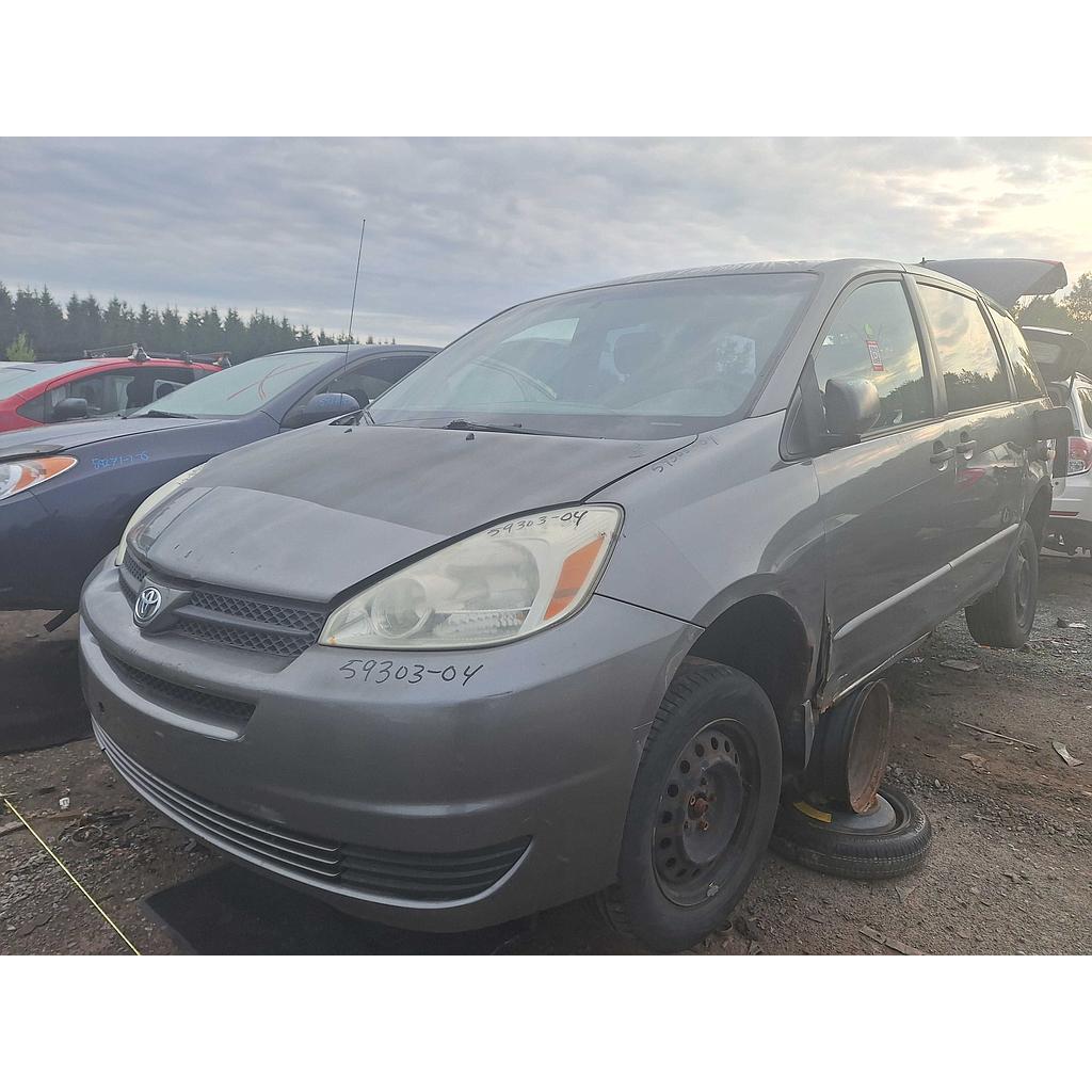 TOYOTA SIENNA 2004
