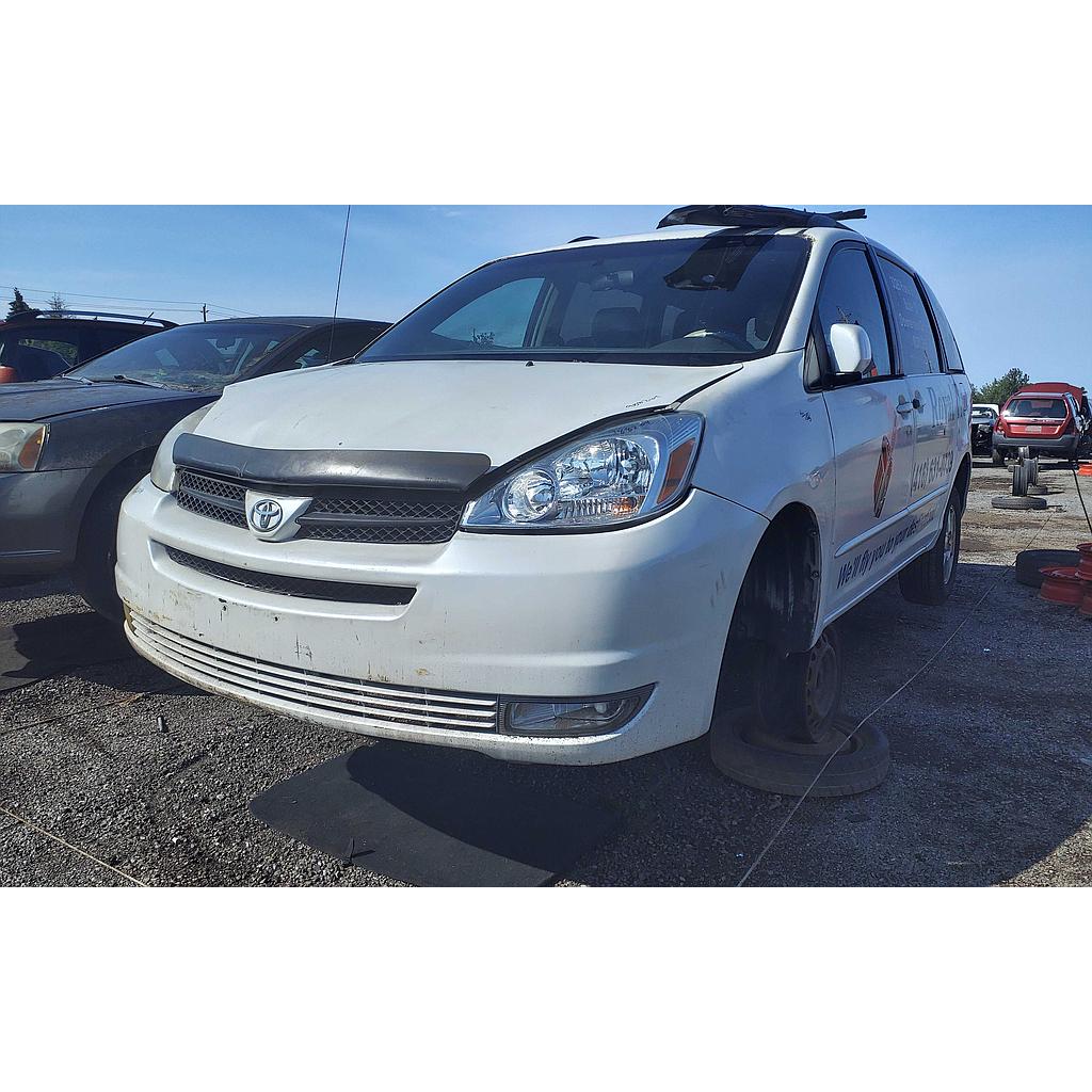TOYOTA SIENNA 2004