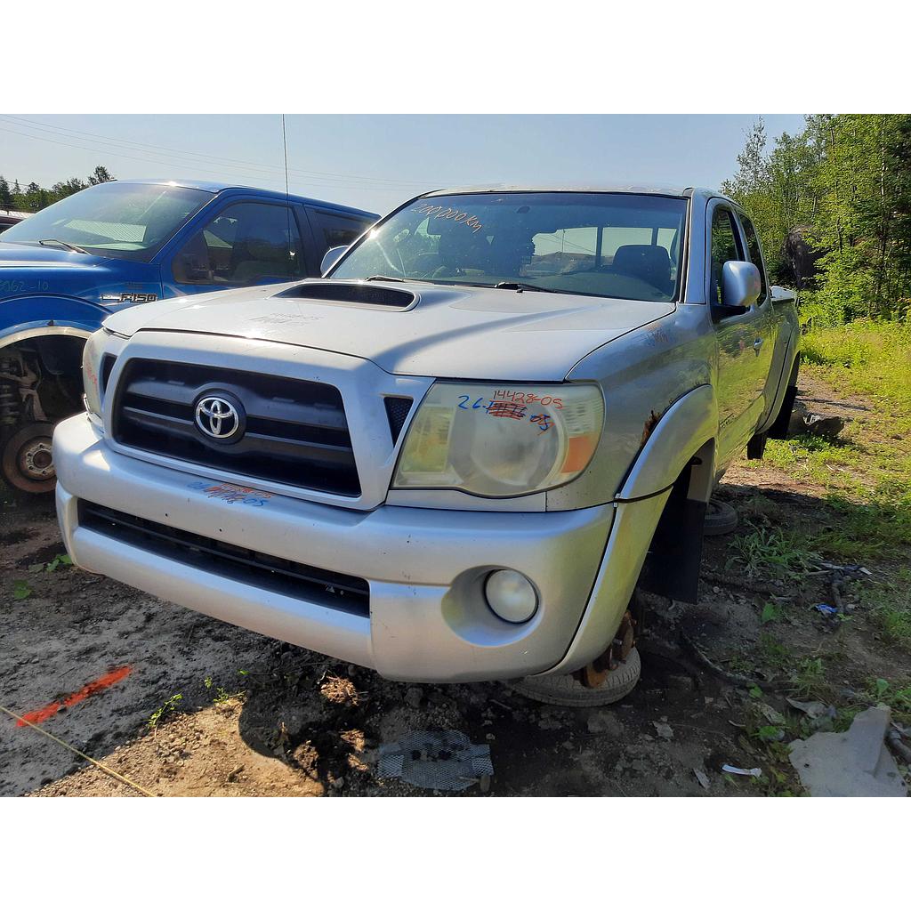 TOYOTA TACOMA 2005