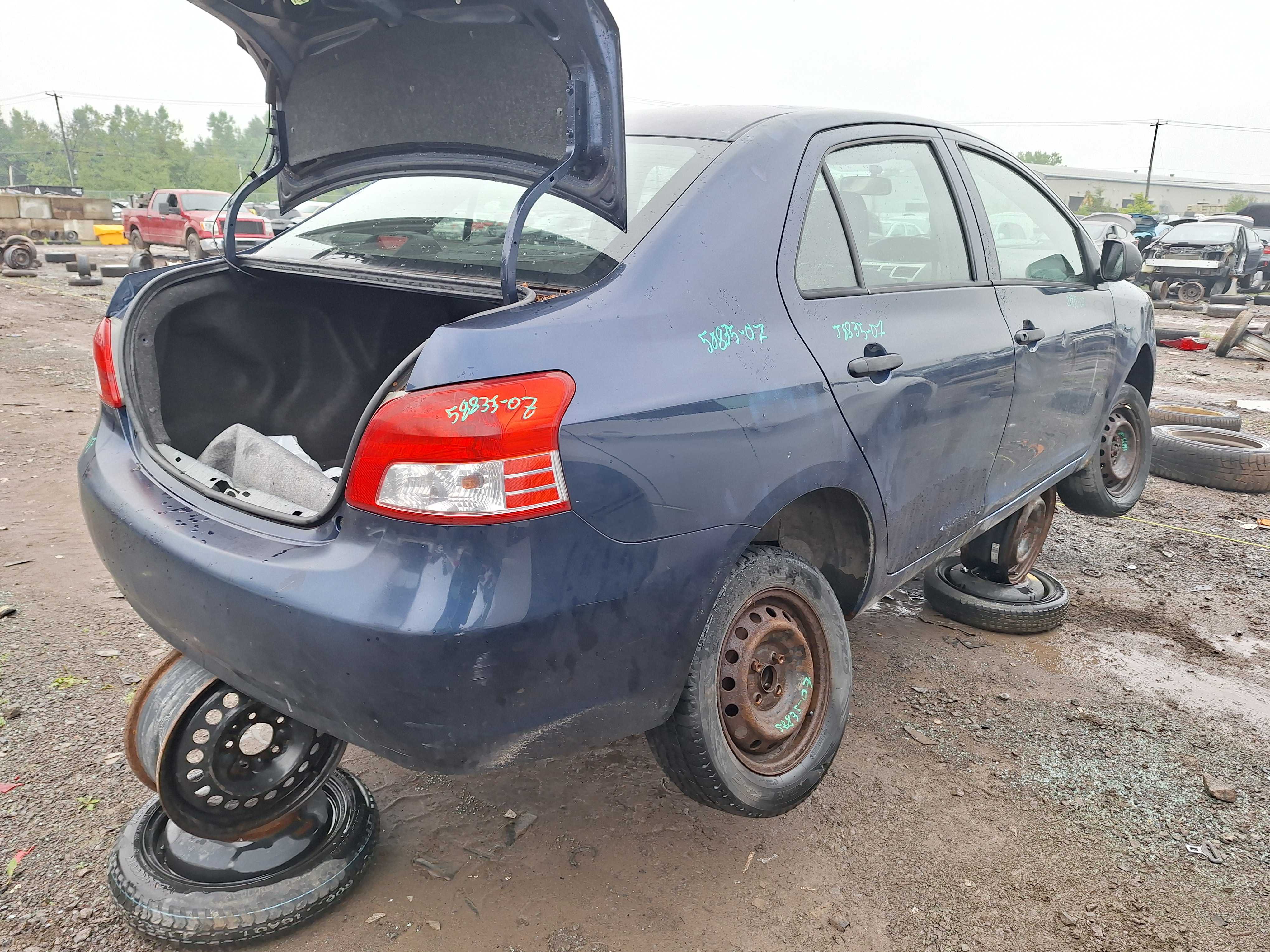 TOYOTA YARIS 2007