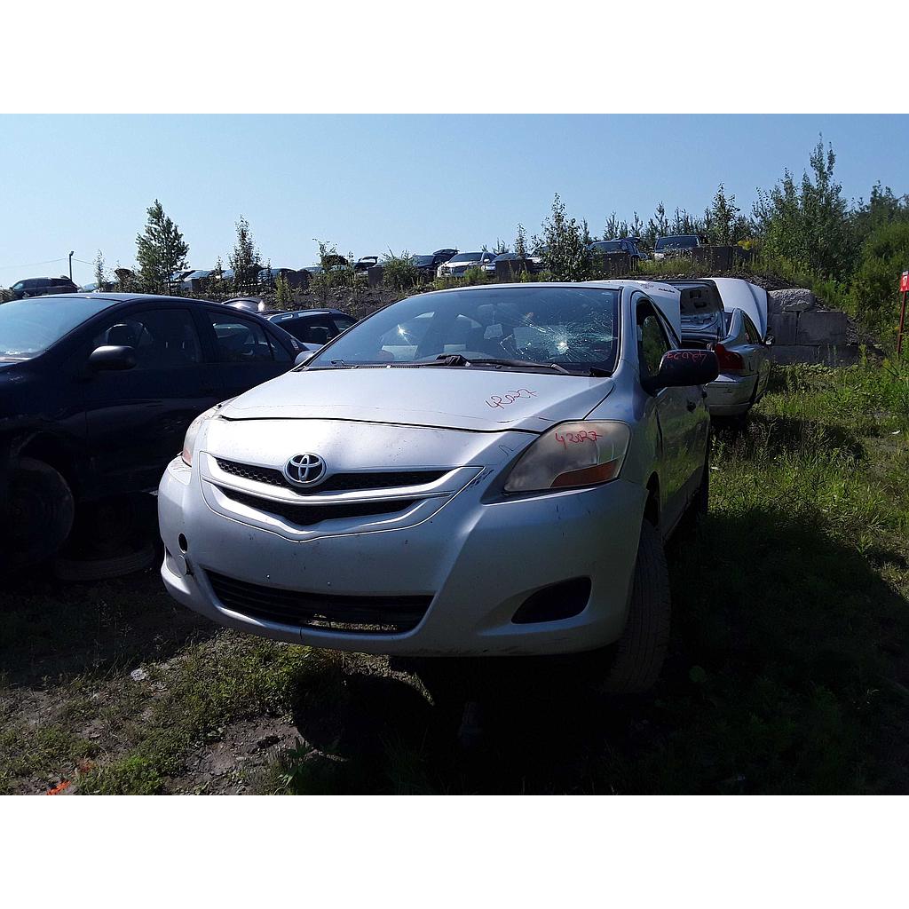TOYOTA YARIS 2008