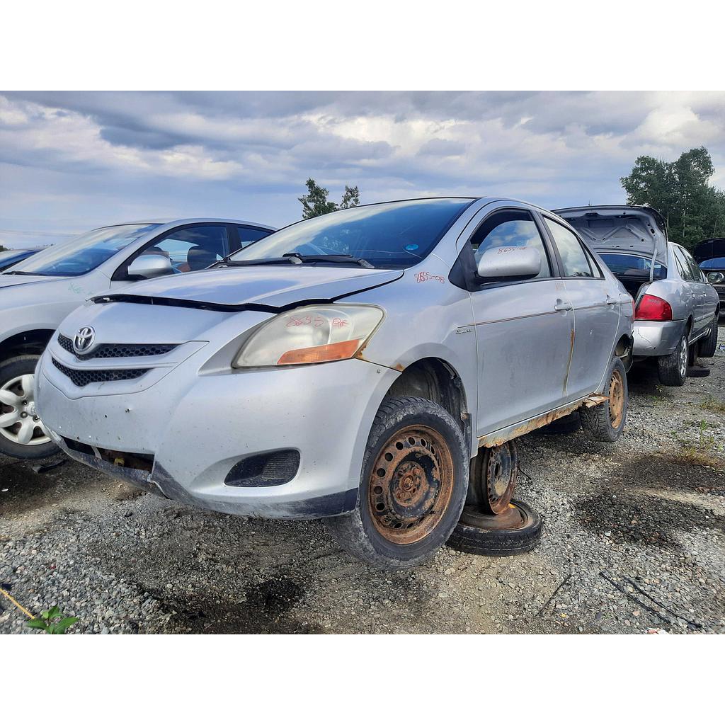 TOYOTA YARIS 2008