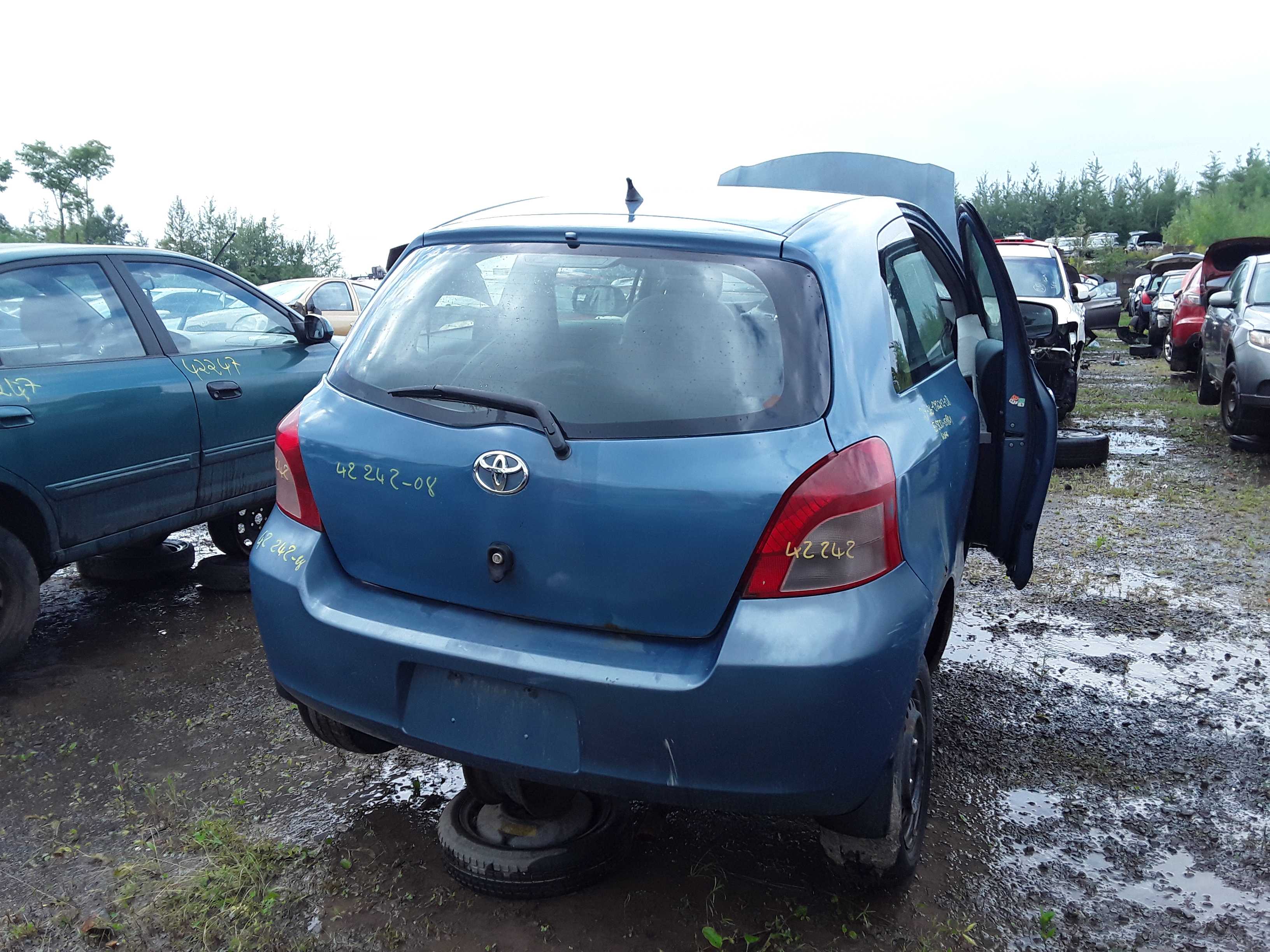 TOYOTA YARIS 2008