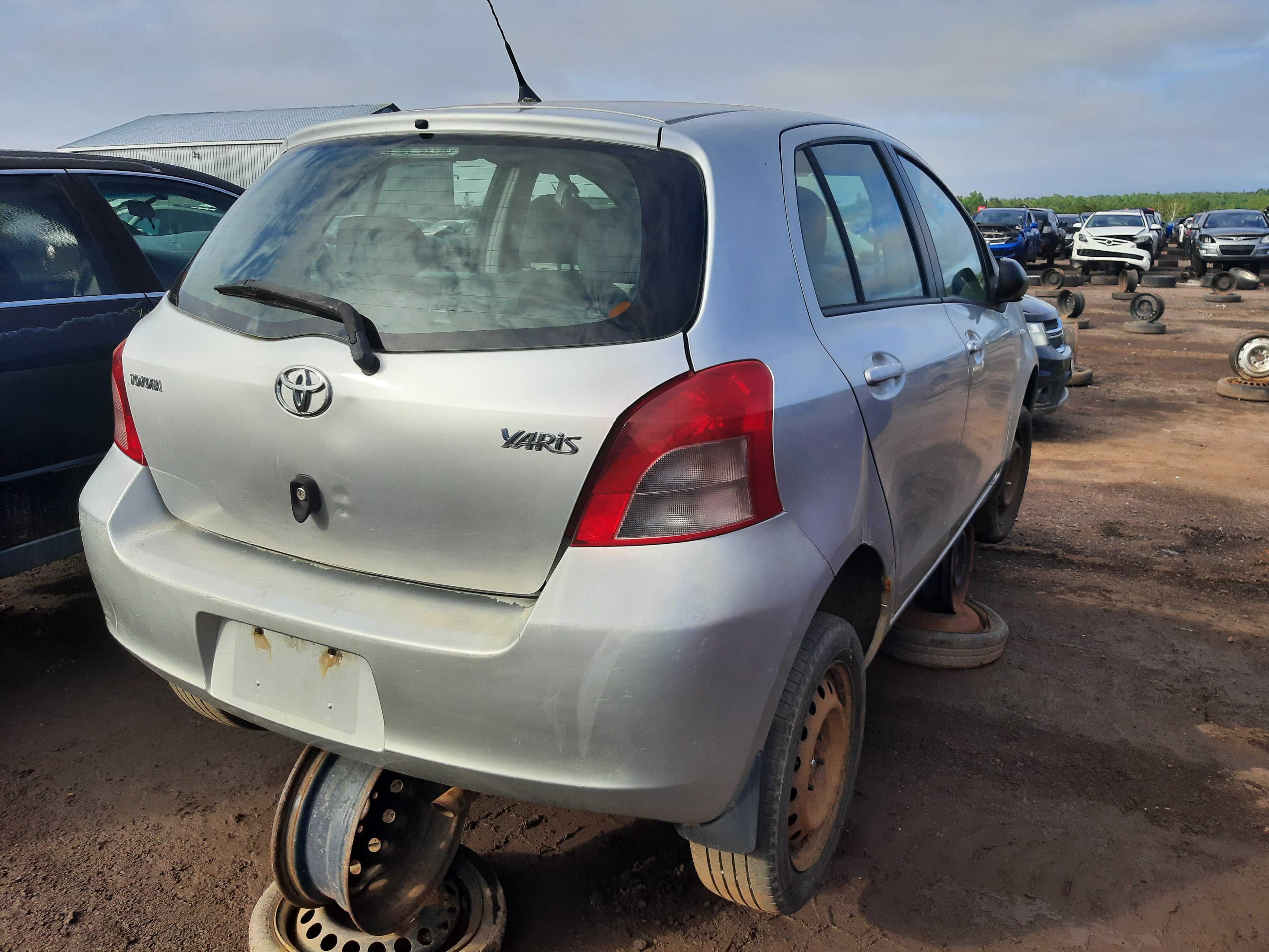 TOYOTA YARIS 2008