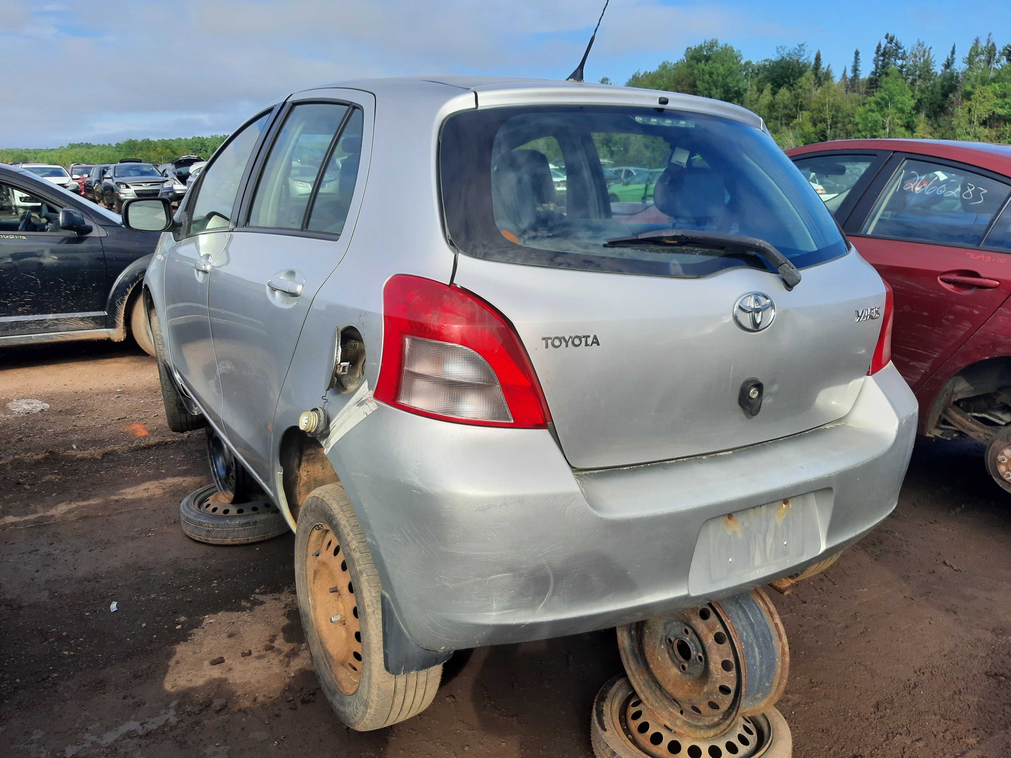 TOYOTA YARIS 2008